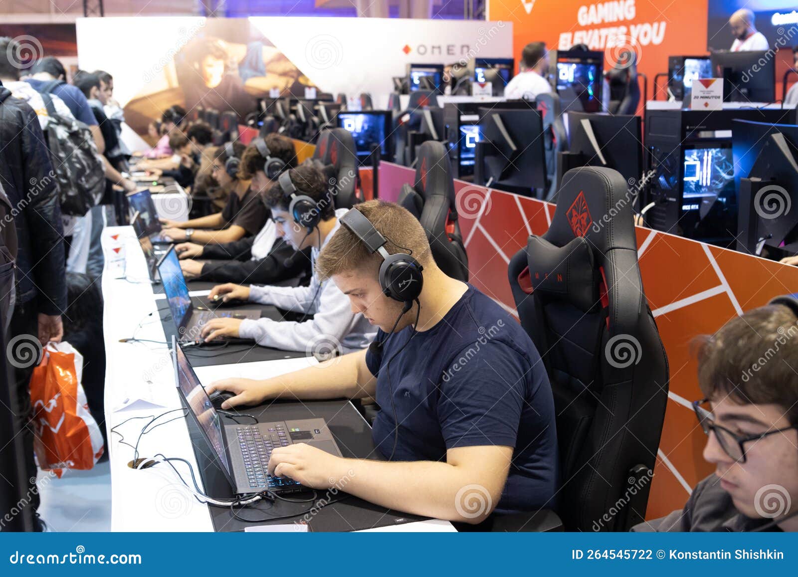 11-17-2022 LISBON, PORTUGAL - Lisboa Games Week 17 - Gamers Trying New