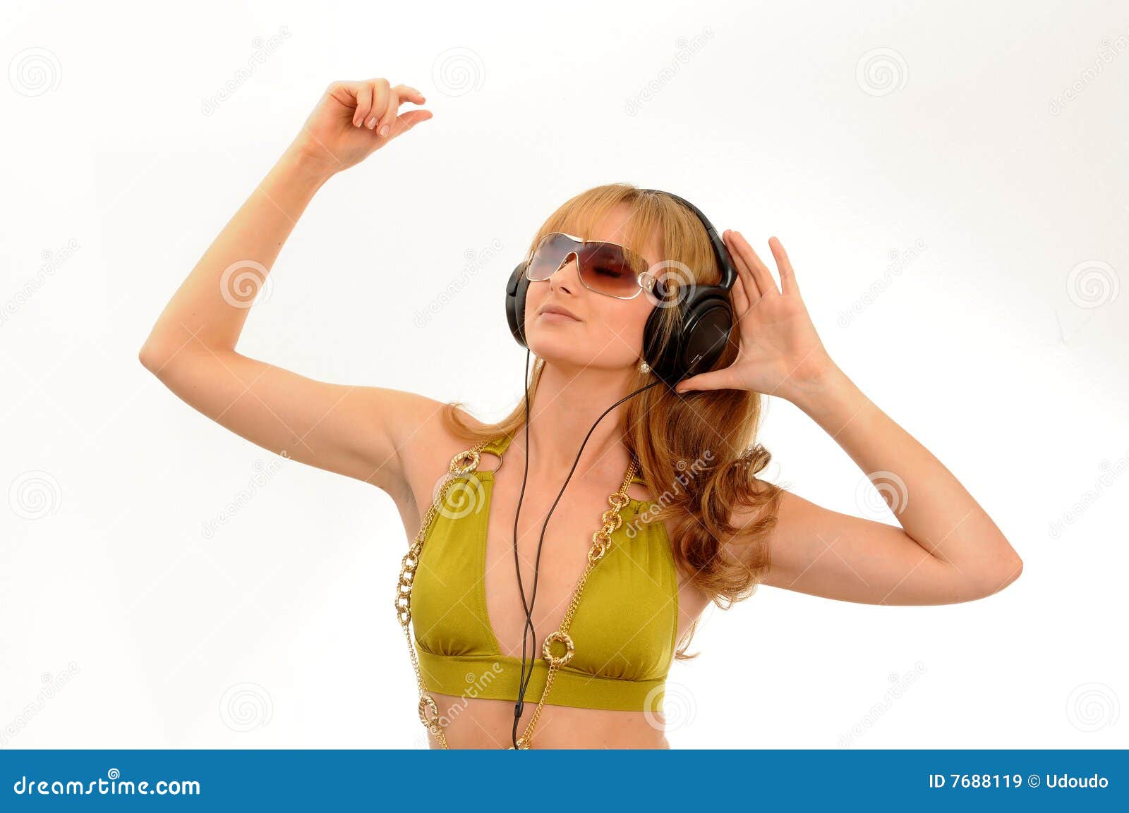 listening song listening song