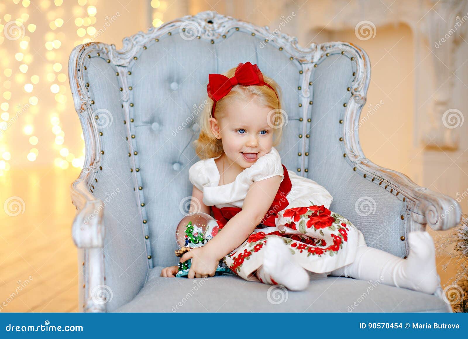 Cute Baby Girl Posing For Camera in Indian Baby Kalpana Sari   BalmudraBalmudra