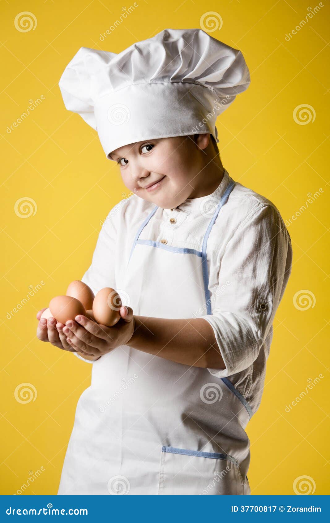 https://thumbs.dreamstime.com/z/little-boy-chef-uniform-37700817.jpg