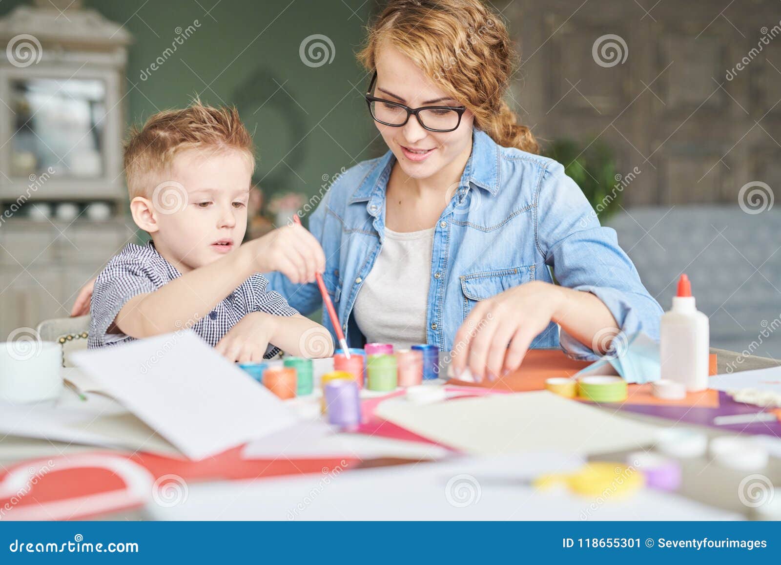Women posing for art classes That Women posing for art classes apologise