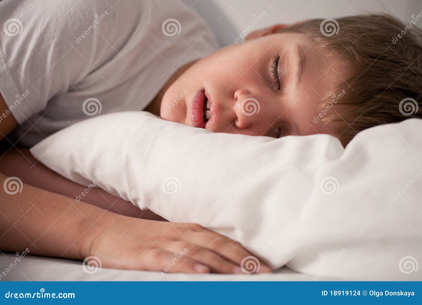 little boy sleeping with open mouth