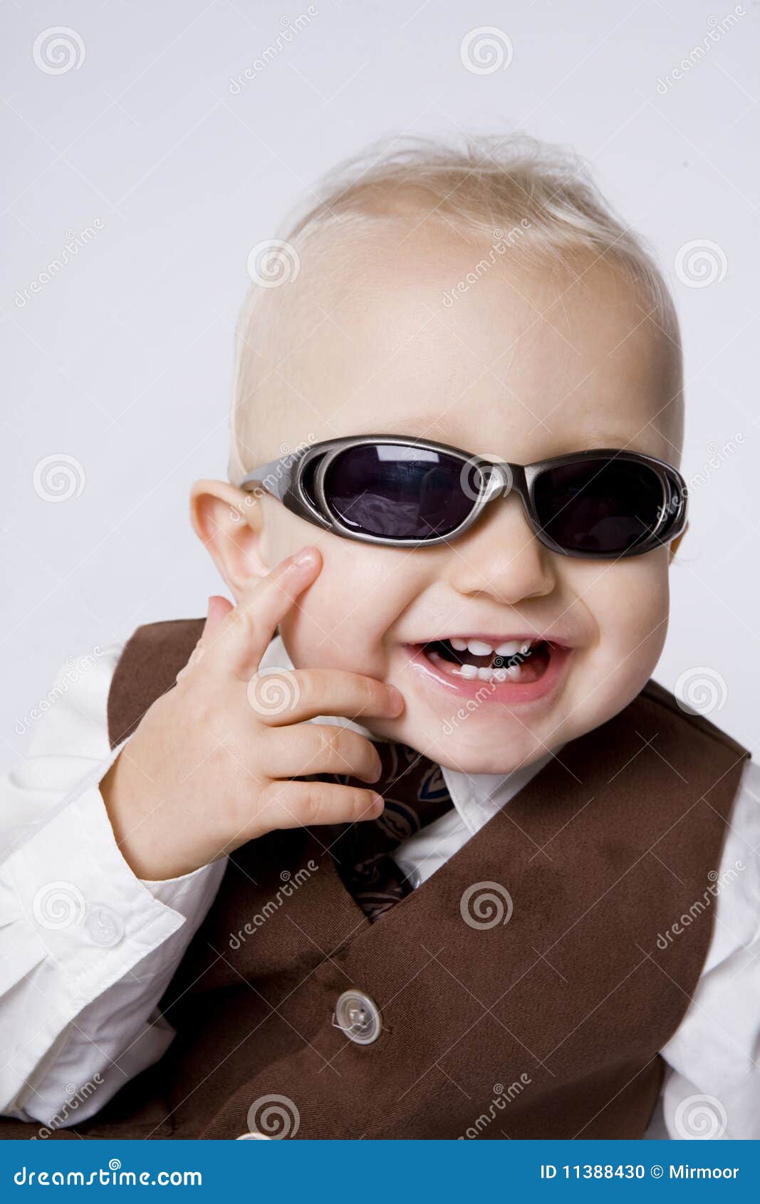 Little Boy In Sunglasses. Stock Photo Image 11388430