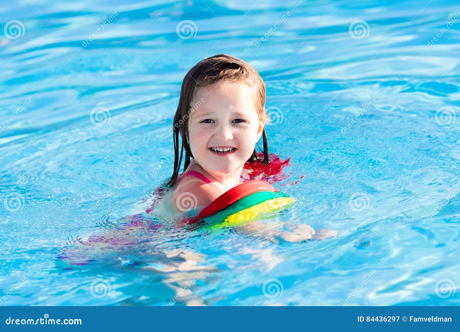 Little Child in Swimming Pool Stock Image - Image of floaties, playing ...