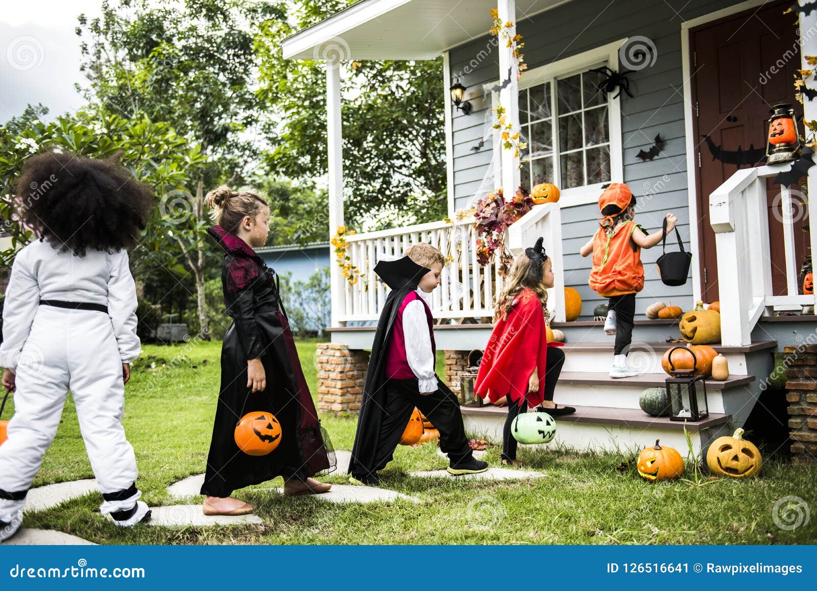 little children trick or treating