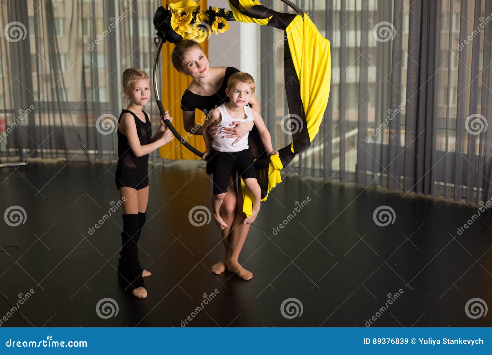 Little Dancer in an Acrobatic Ring Stock Image Image of flats, grace