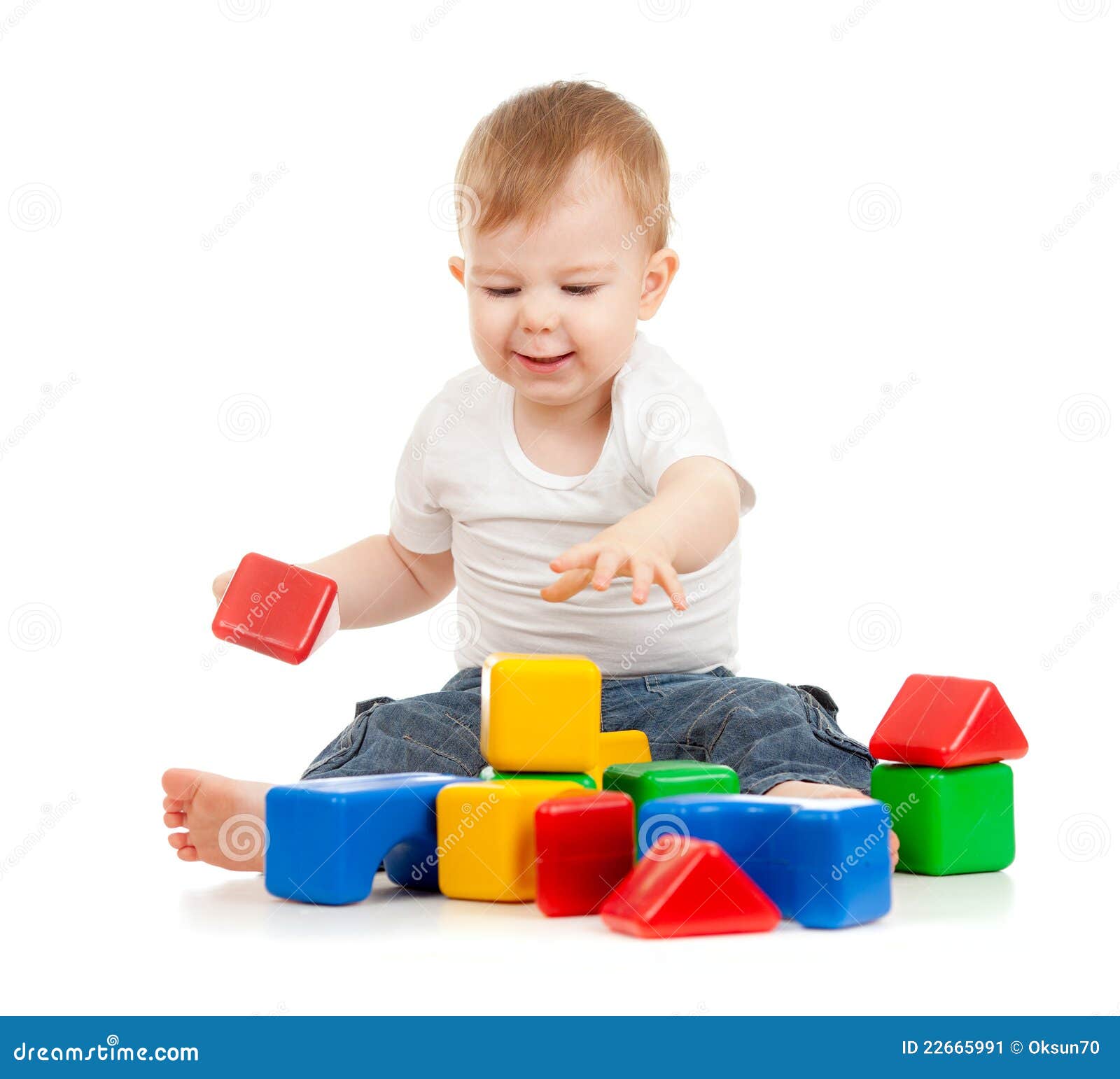 kids playing building blocks