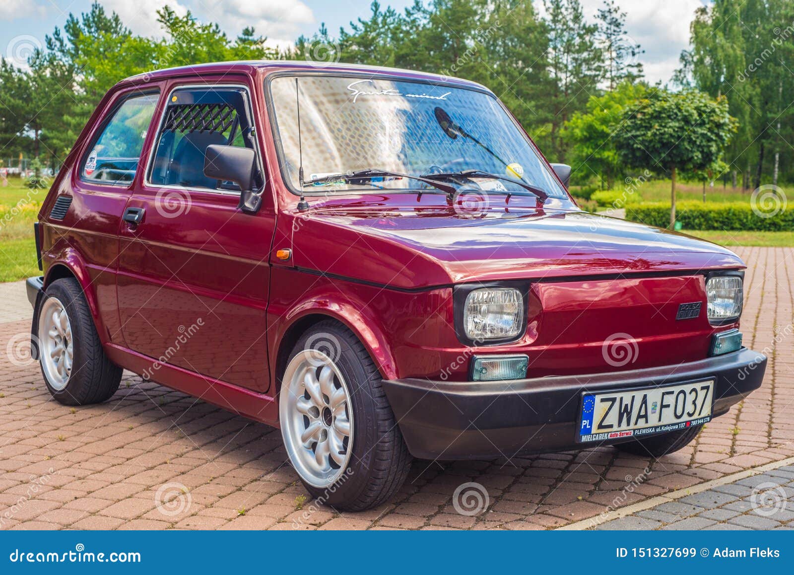 Little Funny Purple Red Car Polski Fiat 126p Rear View Editorial Stock Image - Image of hand, hobby: 151327699 Little Funny Purple Red Car Polski Fiat 126p Rear View Editorial Stock Image - Image of hand, hobby: 151327699