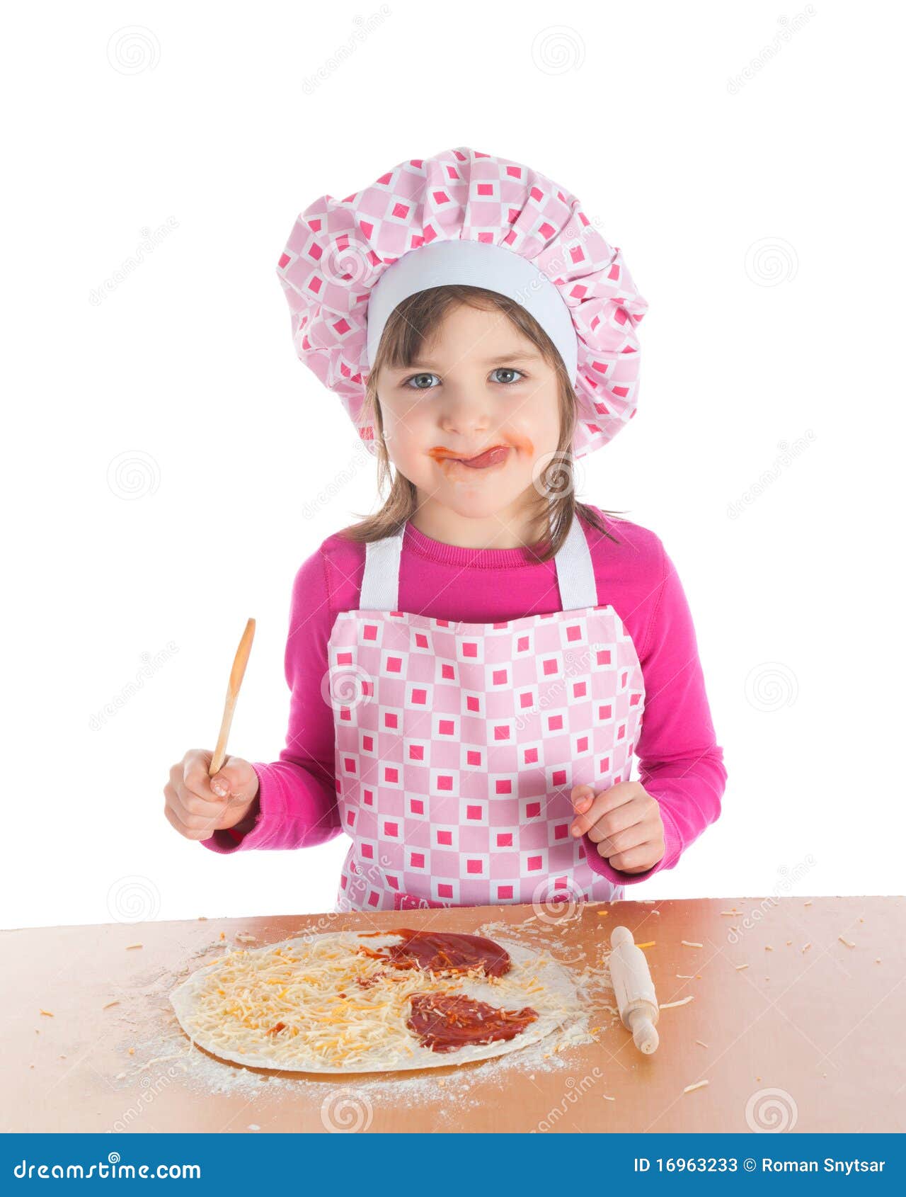 Little girl cooking pizza stock image. Image of home 16963233