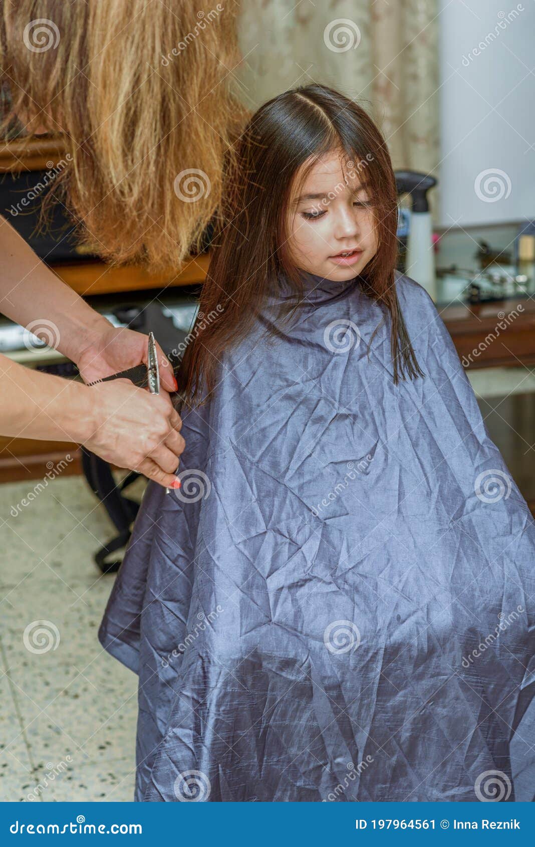 Little Girl Having Her Hair Cut. New Normal Skillsets in Effect. Stock  Image - Image of lockdown, hairdresser: 197964561