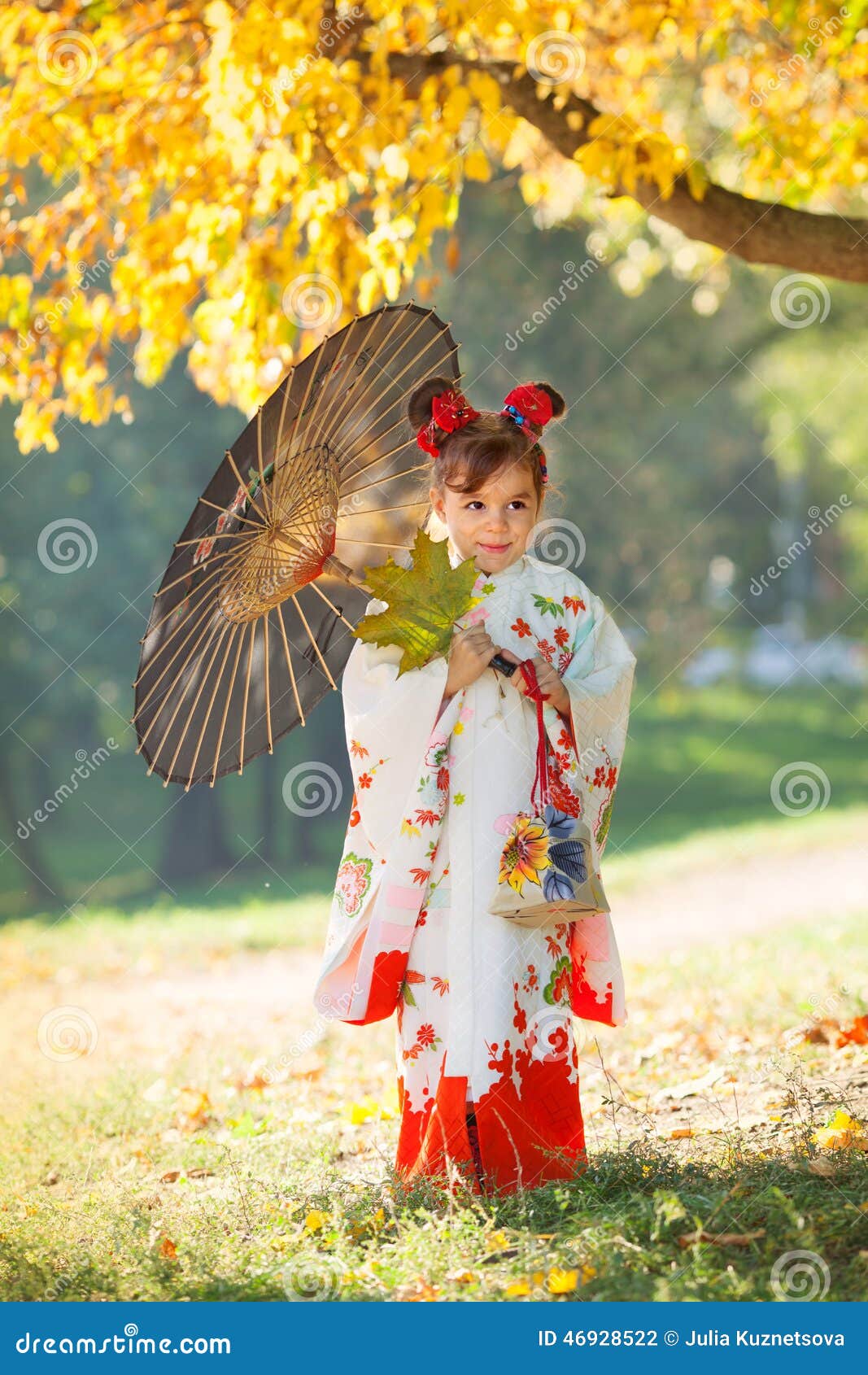 Little Girl In Japanese Kimono Stock Photo - Image: 46928522