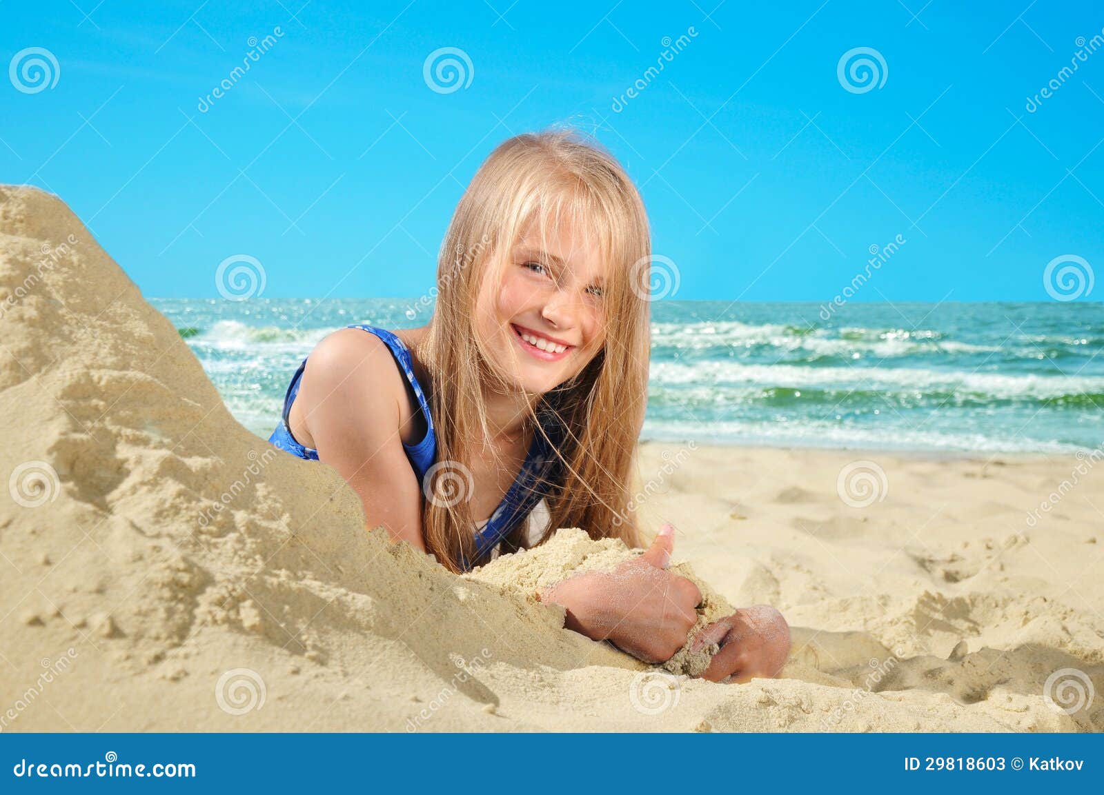 123 Smiling Little Girl Laying Beach Stock Photos - Free & Royalty-Free  Stock Photos from Dreamstime