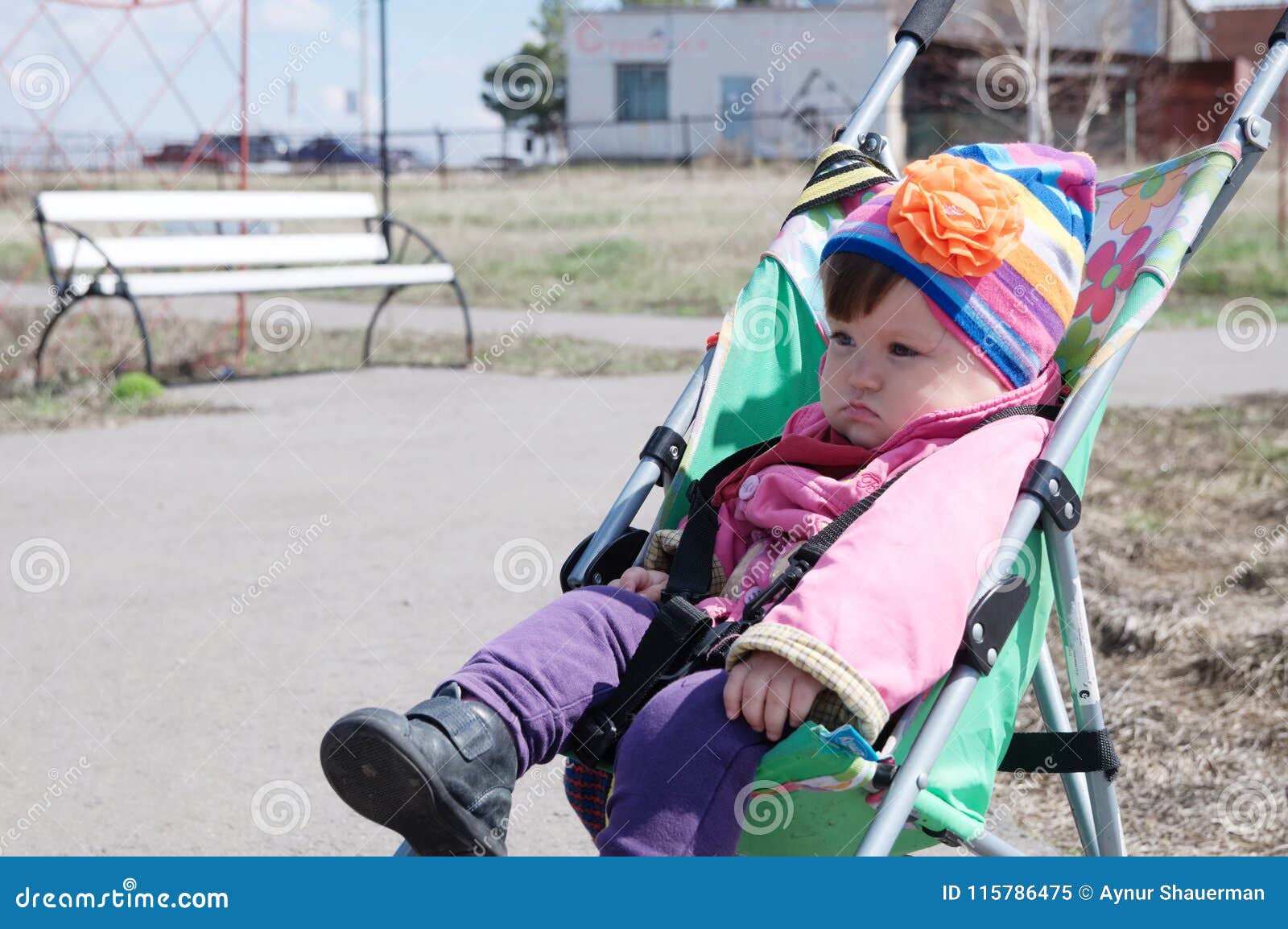 outdoor pram