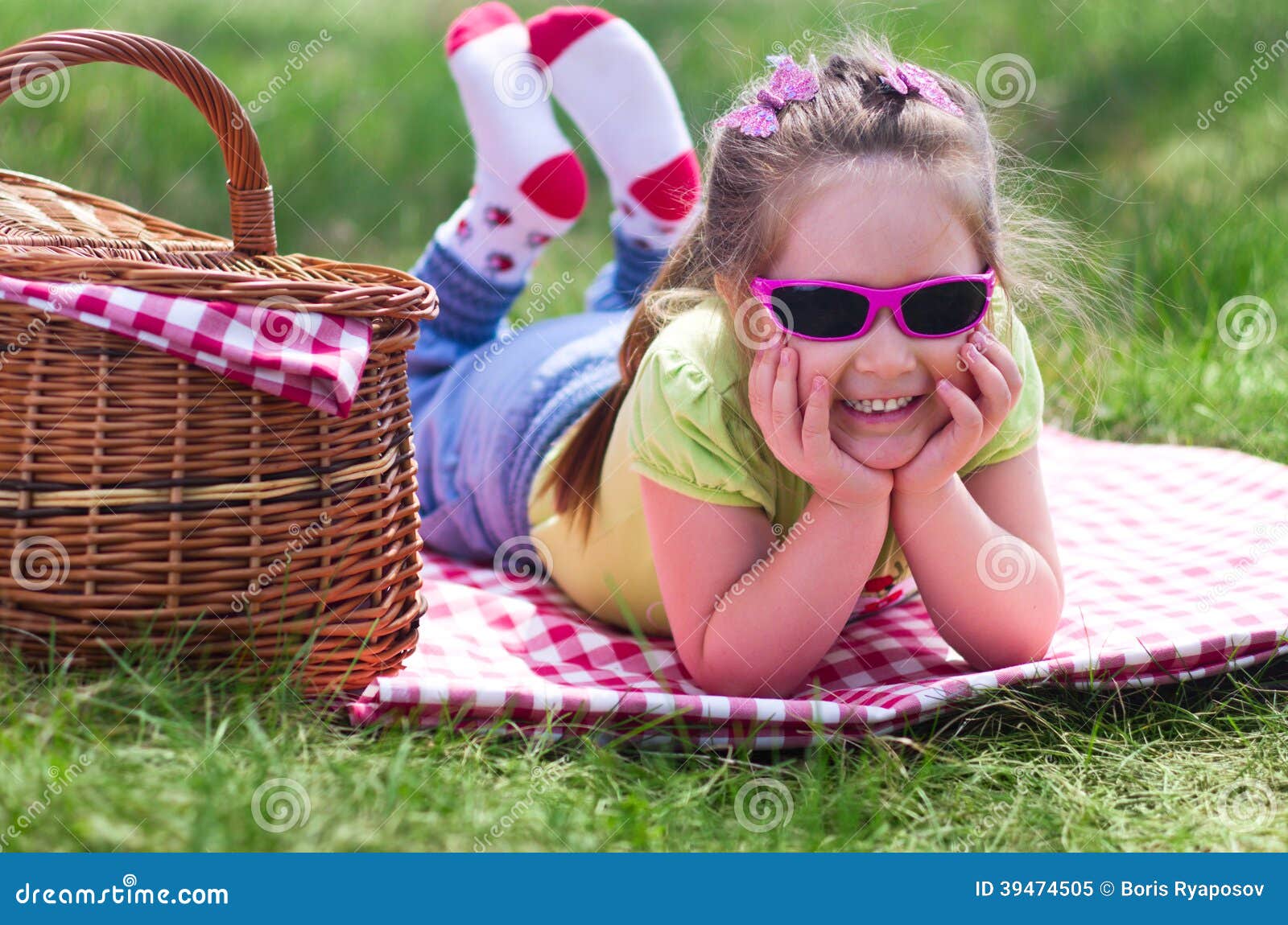 Little girl at picnic stock image. Image of cheerful 39474505