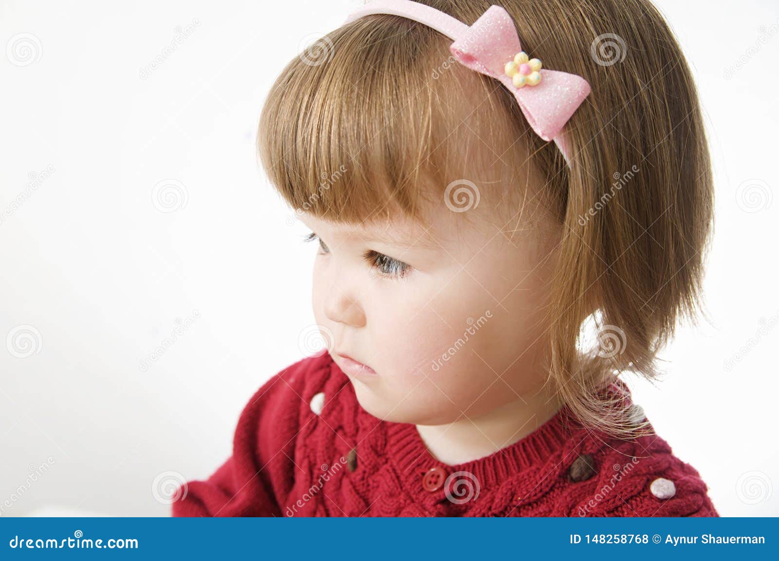 Little Girl Portrait. Cute Caucasian Baby Bob Hairstyle with Rim Stock  Photo - Image of american, background: 148258768