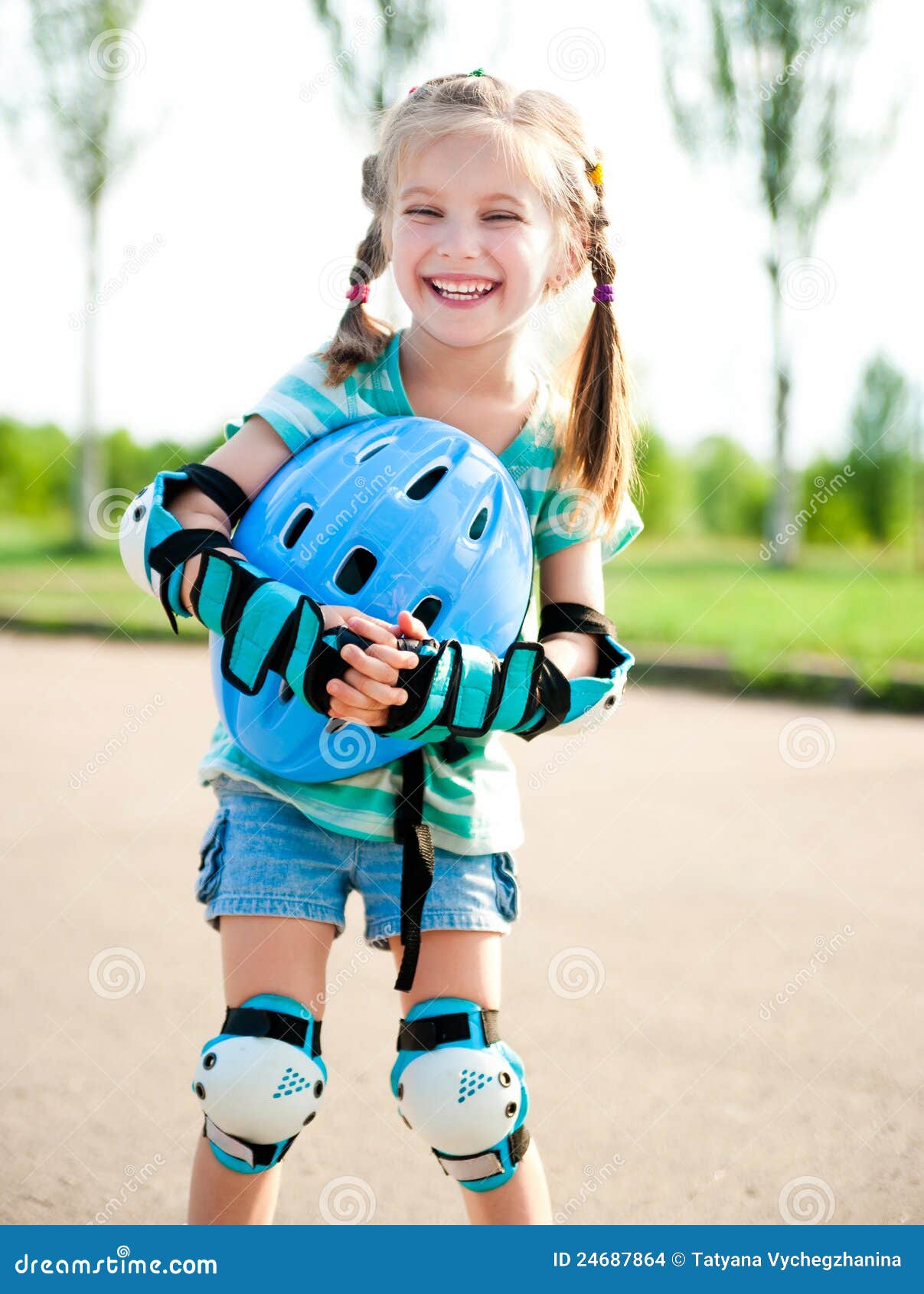 Little Girl In Roller Skates Stock Images Image 24687864