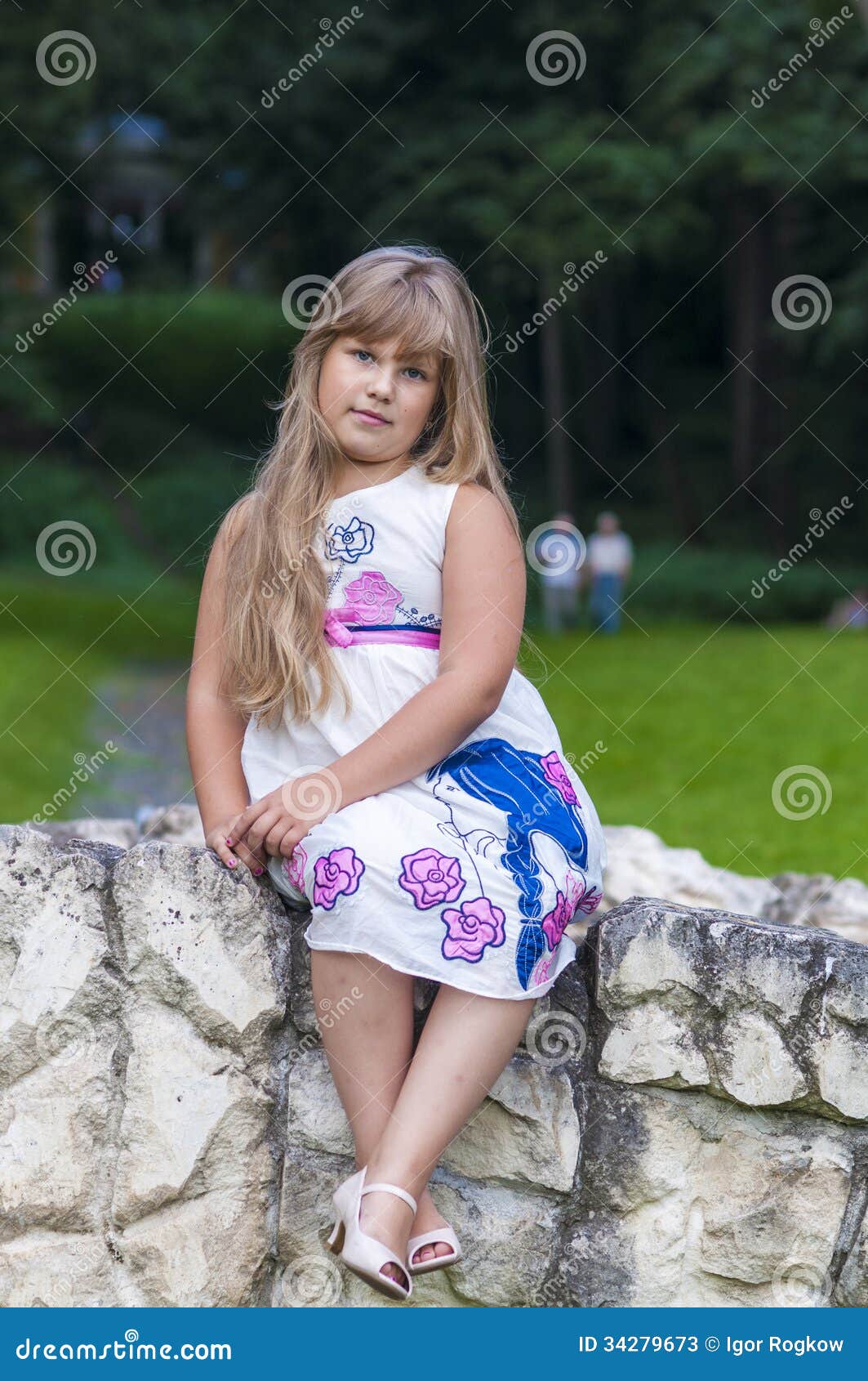 girl in summer dress
