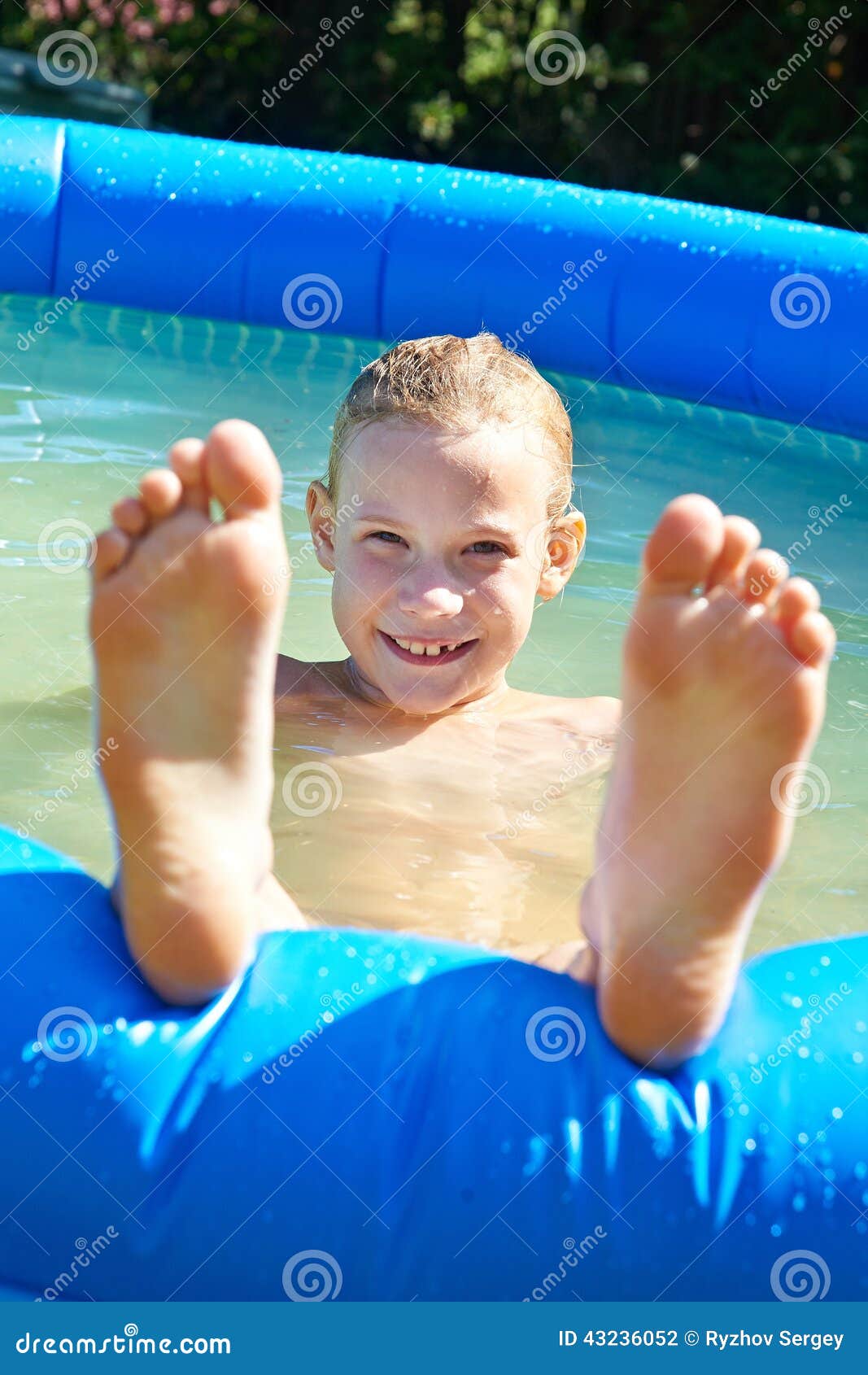 Pretty Little Girl In Swimming Royalty Free Stock 