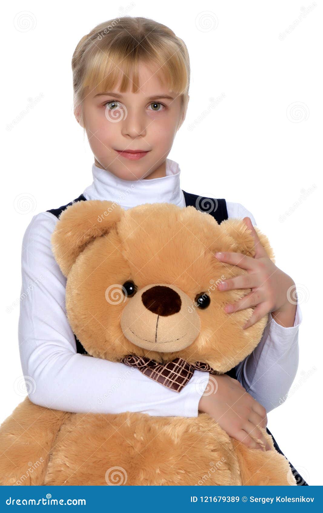 Little Girl with Teddy Bear Stock Image - Image of care, play: 121679389