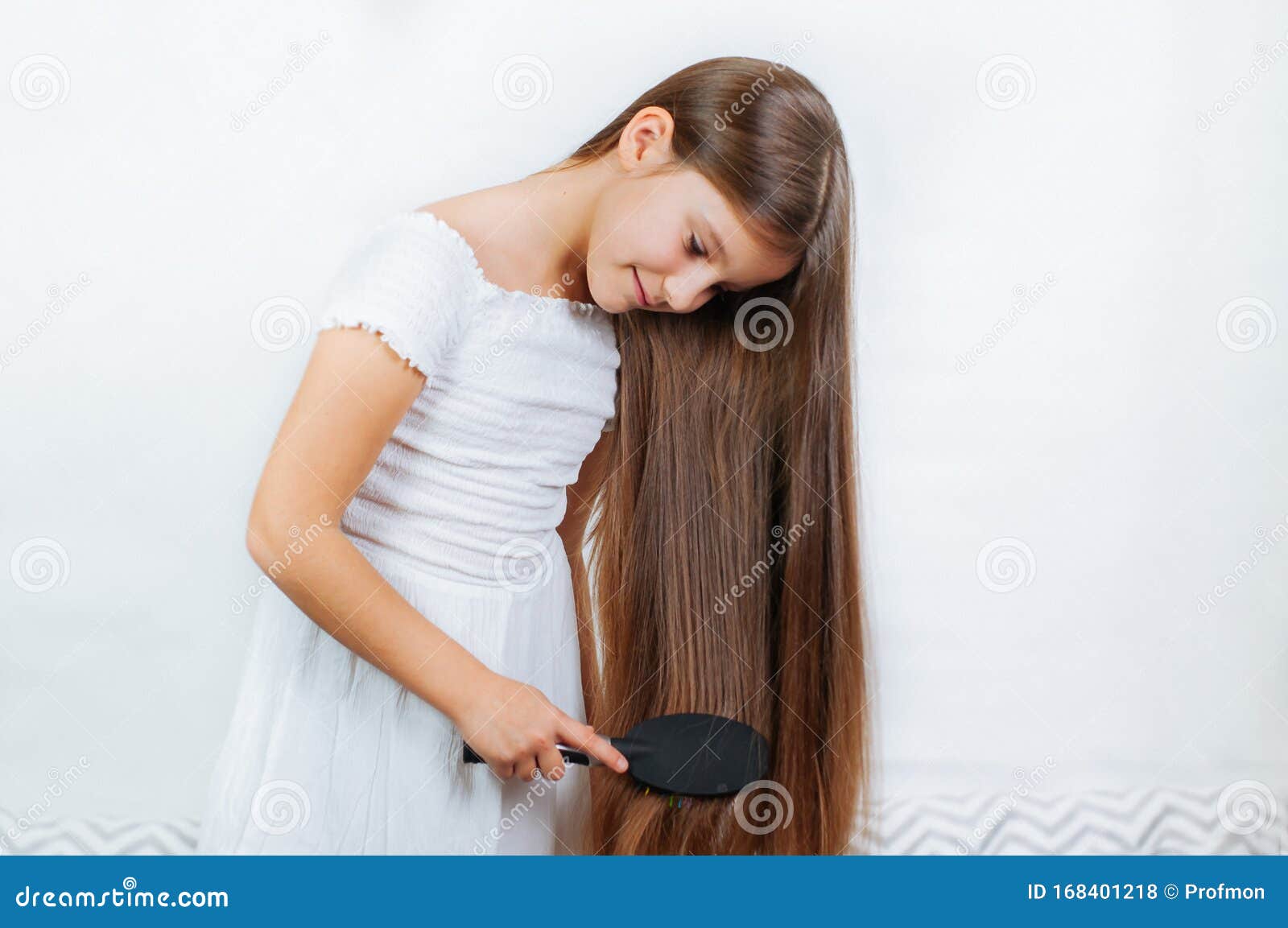 Cute Smiling Little Girl Combing Her Hair Comb Makes Hair Stock Photo - Image of conditioner, haircut: 168401218 Cute Smiling Little Girl Combing Her Hair Comb Makes Hair Stock Photo - Image of conditioner, haircut: 168401218