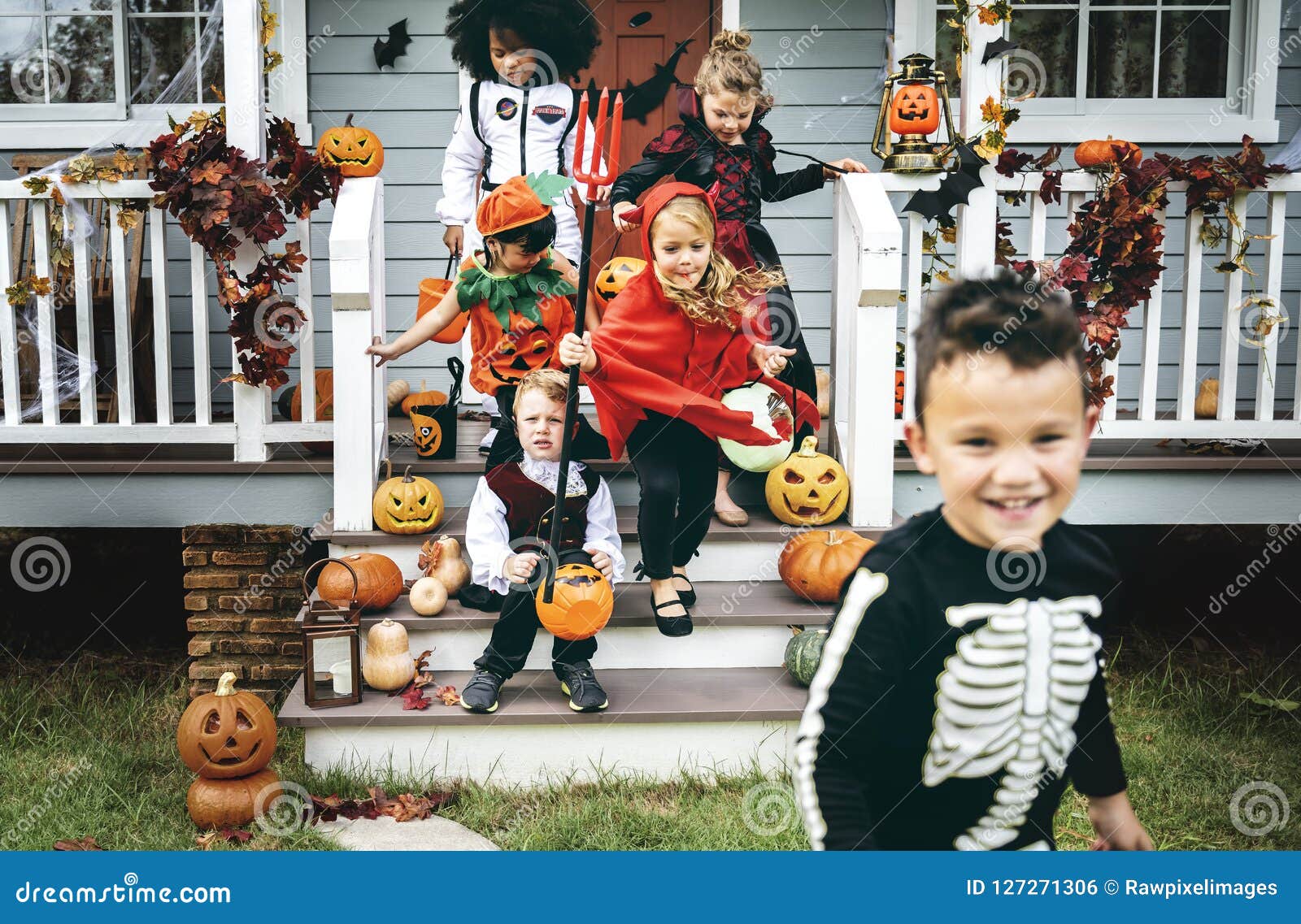 Little Kids Trick or Treating Stock Photo - Image of horror, children ...