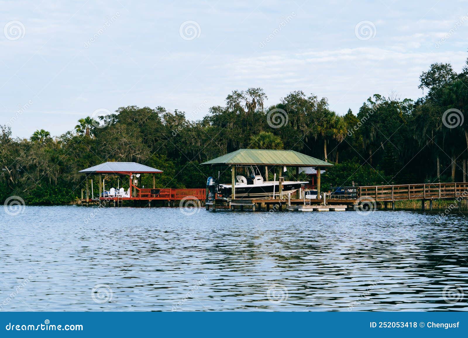 Little Manatee River editorial stock photo. Image of docked 252053418