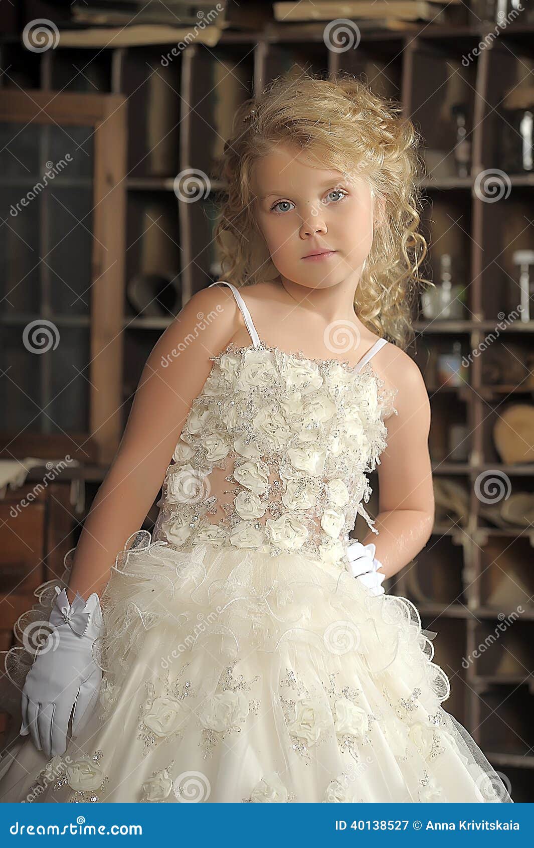Little Princess in White Dress and Red Flowers Stock Image - Image of cartoon, festive: 40138527