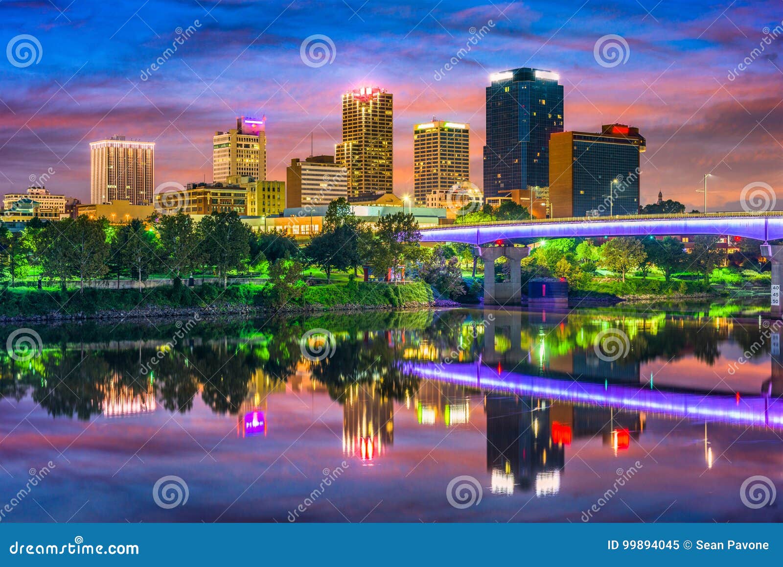 Little Rock, Arkansas stock image. Image of city, skyline 99894045