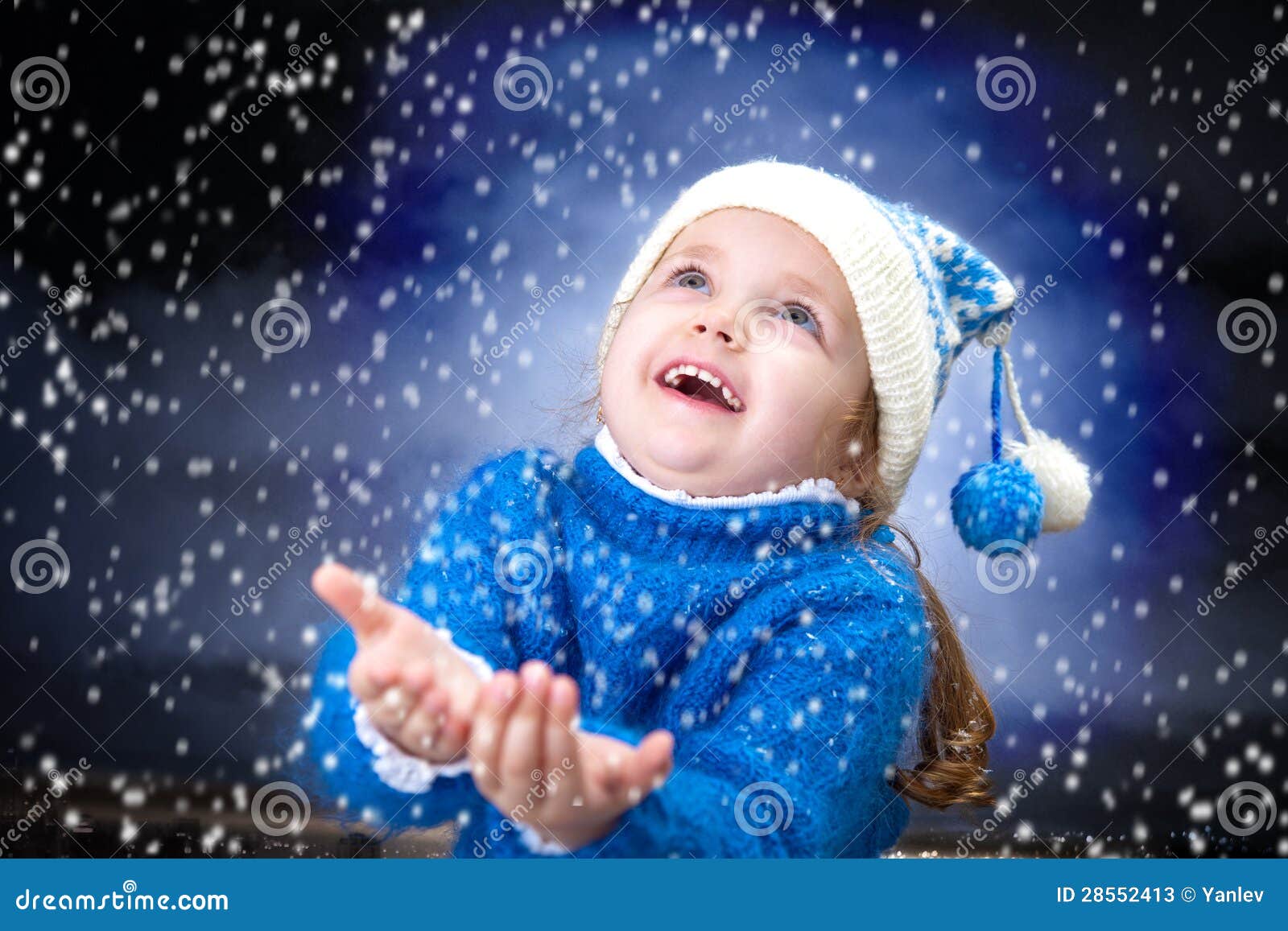 Little winter girl stock image. Image of cold, beauty - 28552413