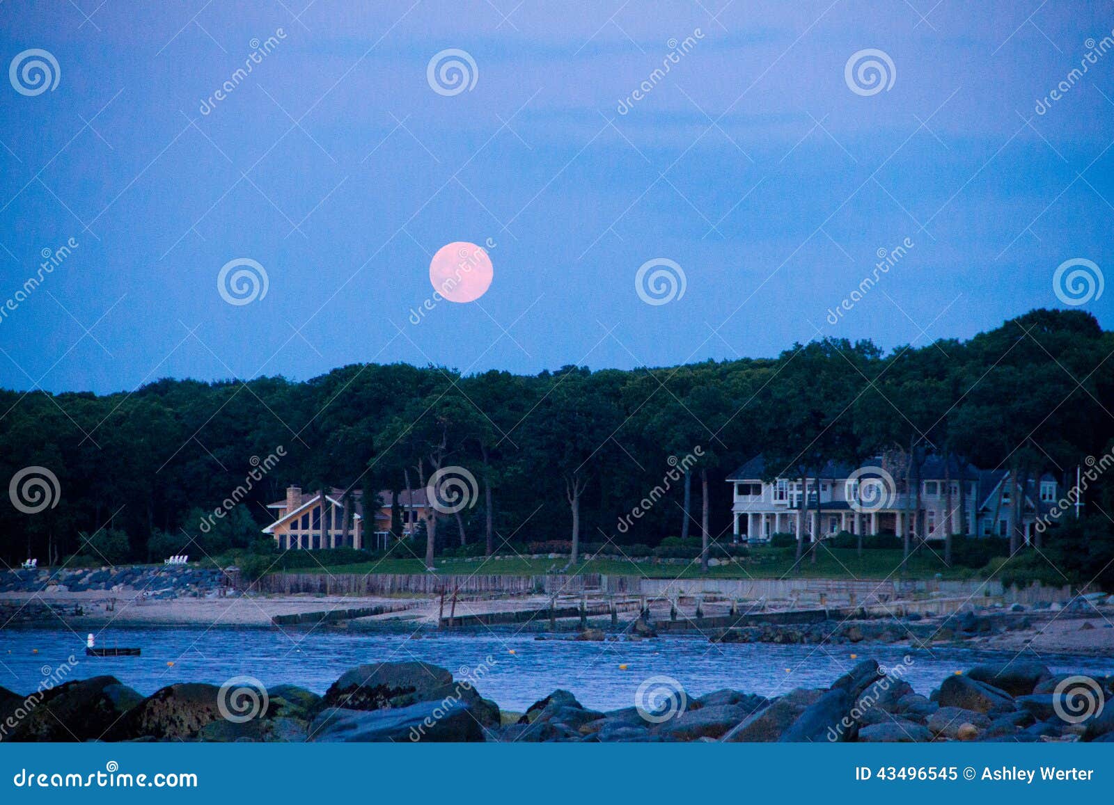Lloyd Neck Beach Supermoon stock image. Image of seascape 43496545