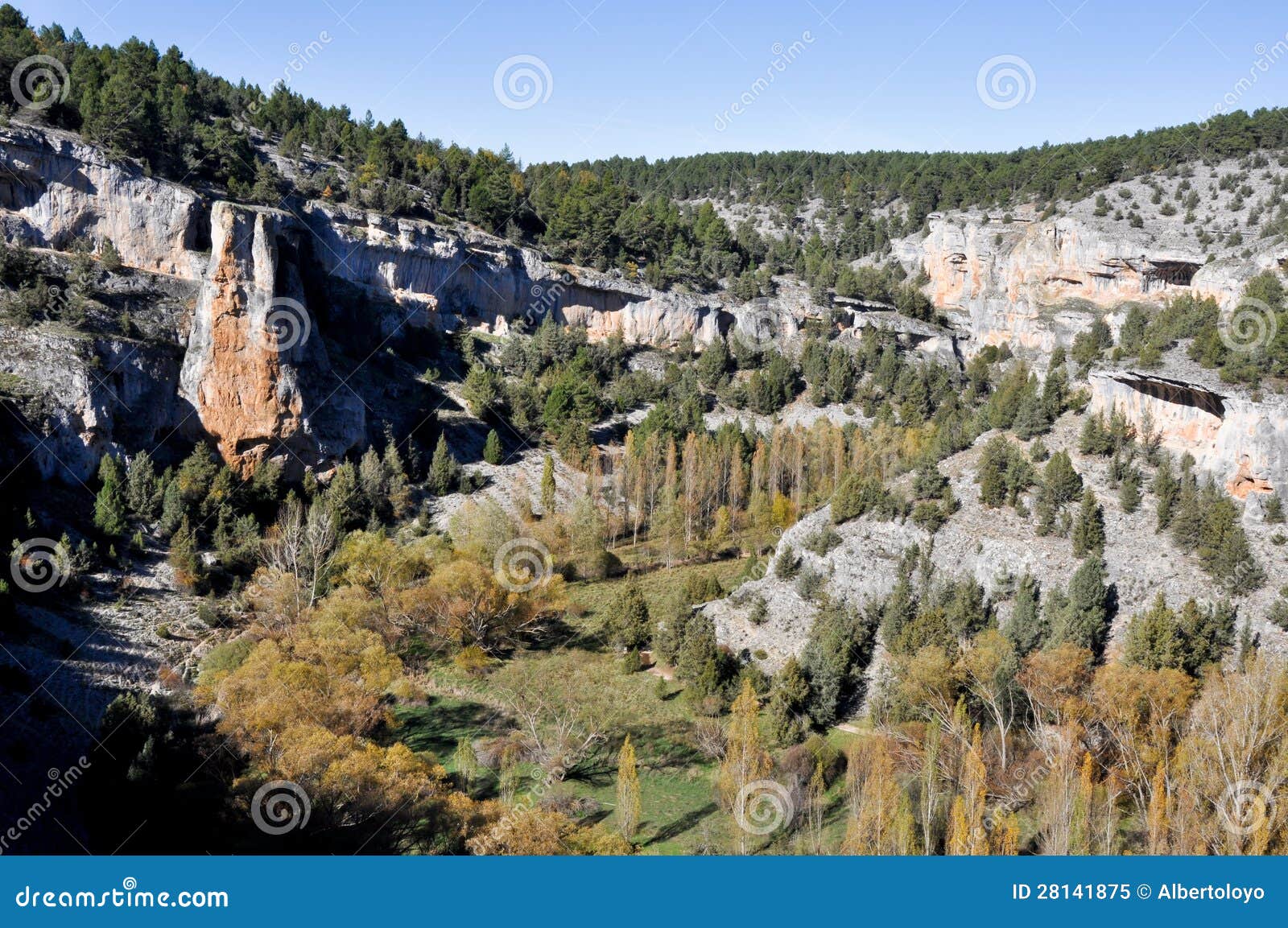 lobos river canyon, soria (spain)