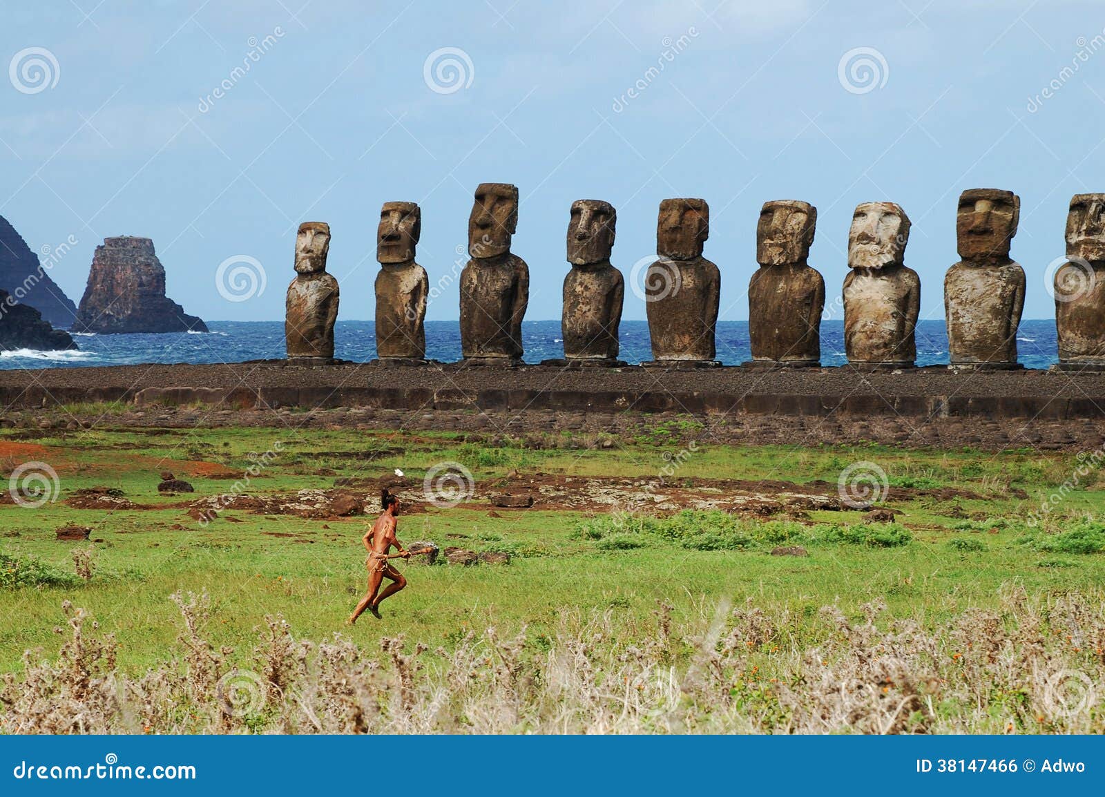 Local man Easter Island editorial photo. Image of indigenous 38147466