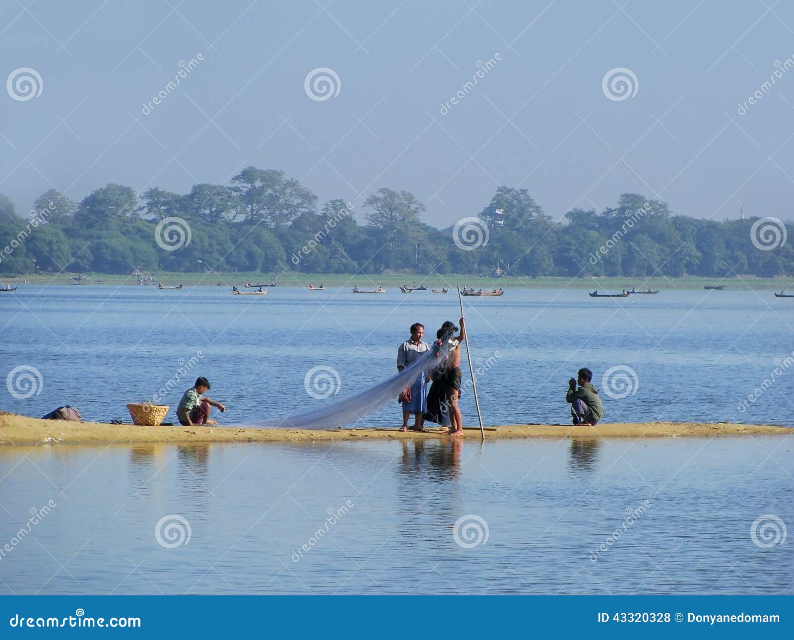 2,286 Local Fishing Building Stock Photos - Free & Royalty-Free Stock  Photos from Dreamstime