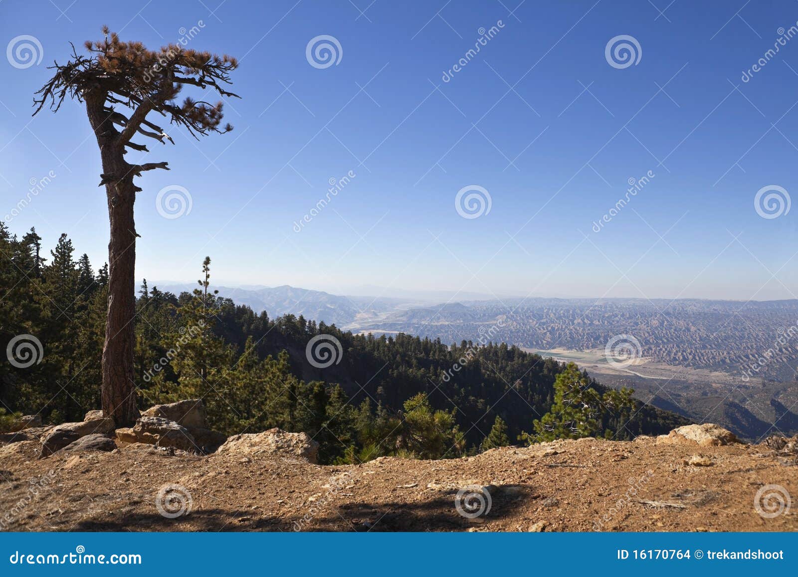Lockwood Valley stock photo. Image of county, outdoors 16170764