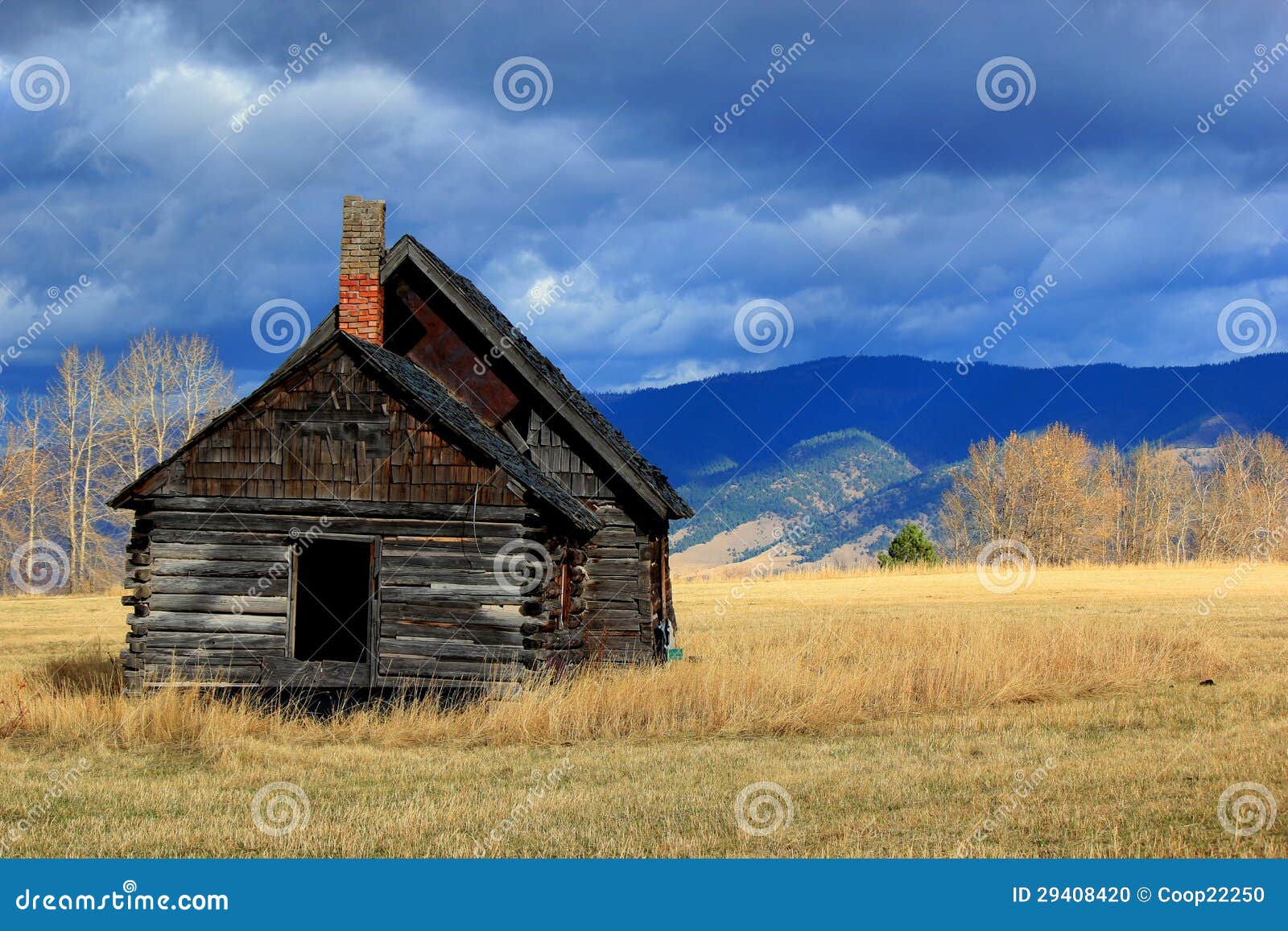 Log Cabin in Western Montana Meadow Stock Photo Image of vintage, house 29408420