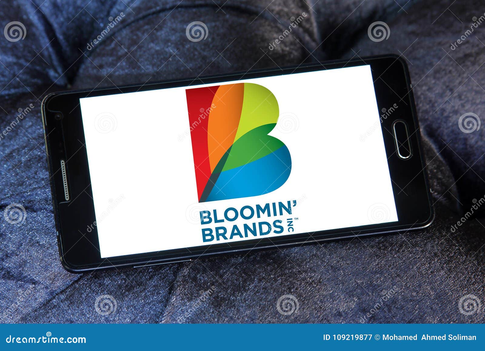 Bloomin Brands Company Logo Editorial Photography Image Of Trademark Casual