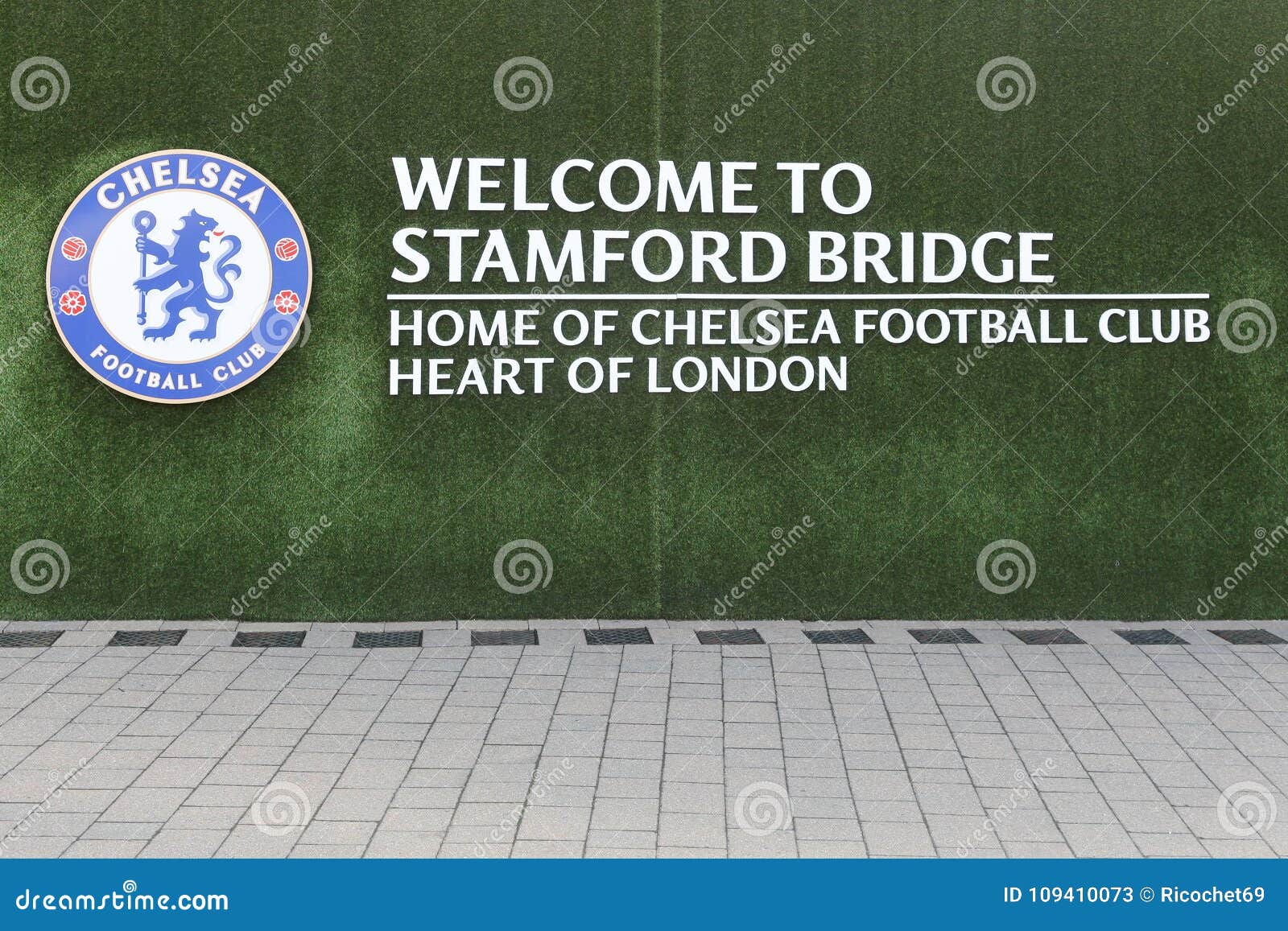 September 12, 2021, London, United Kingdom. The emblem of the Chelsea F.C.  football club on the background of a modern stadium Stock Photo - Alamy