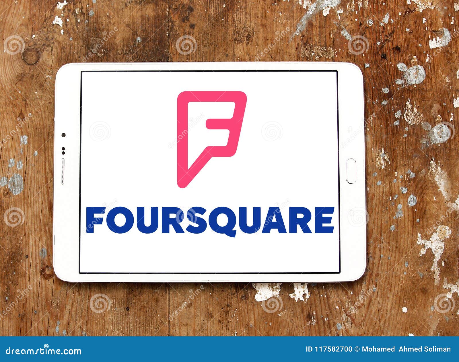 Foursquare app logo editorial image. Image of icons - 117582700