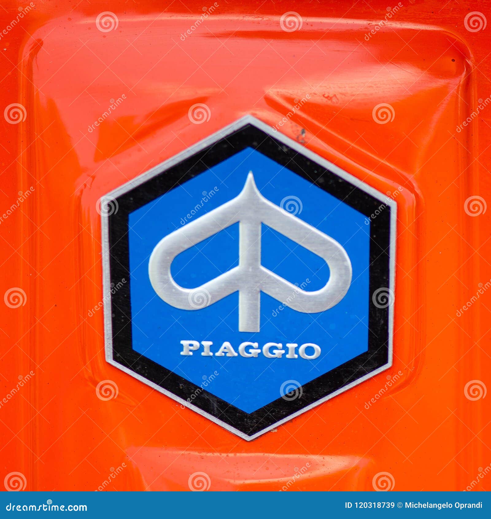 Logo Piaggio della vespa immagine stock editoriale. Immagine di motorino -  120318739