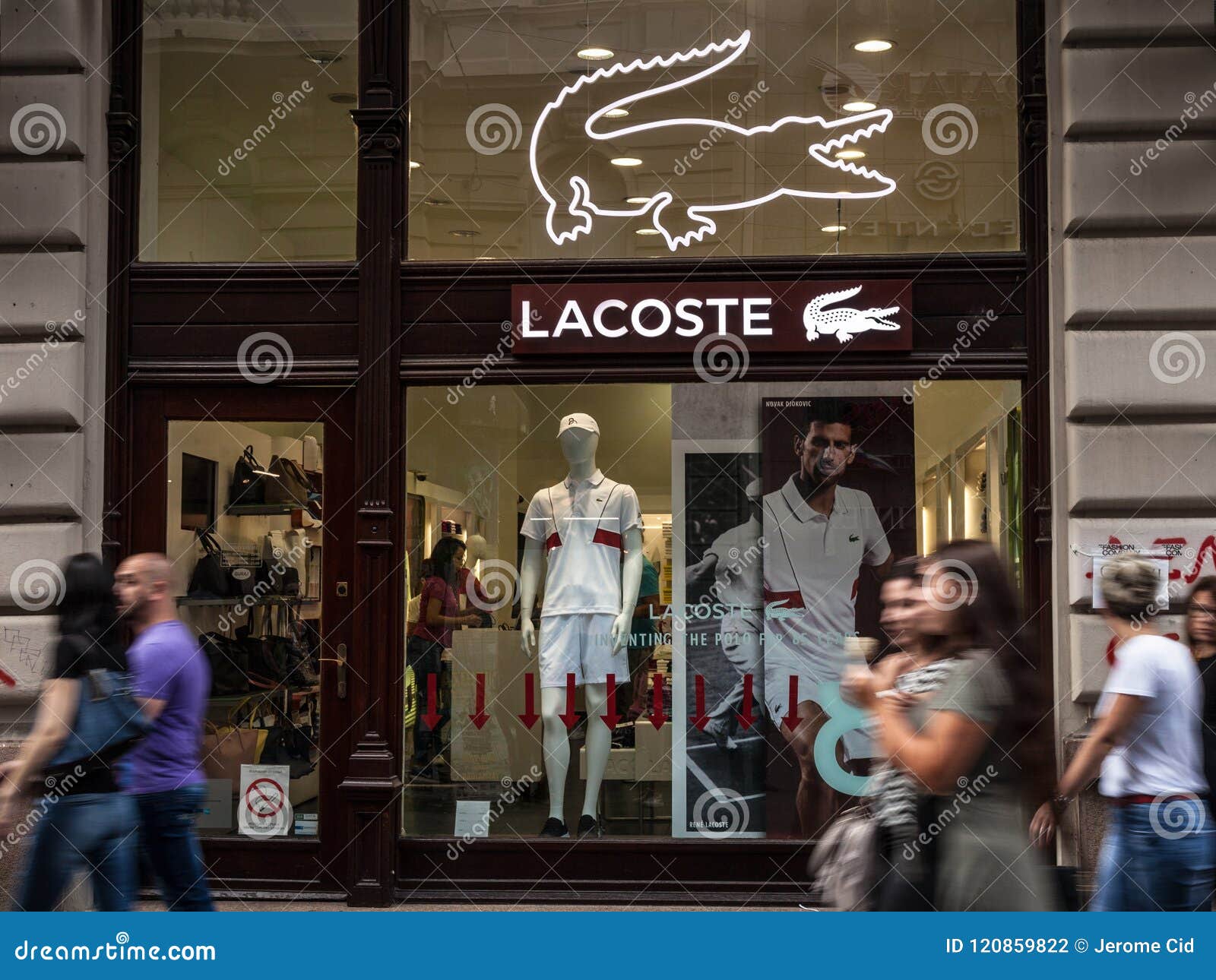 tienda lacoste cerca de mi