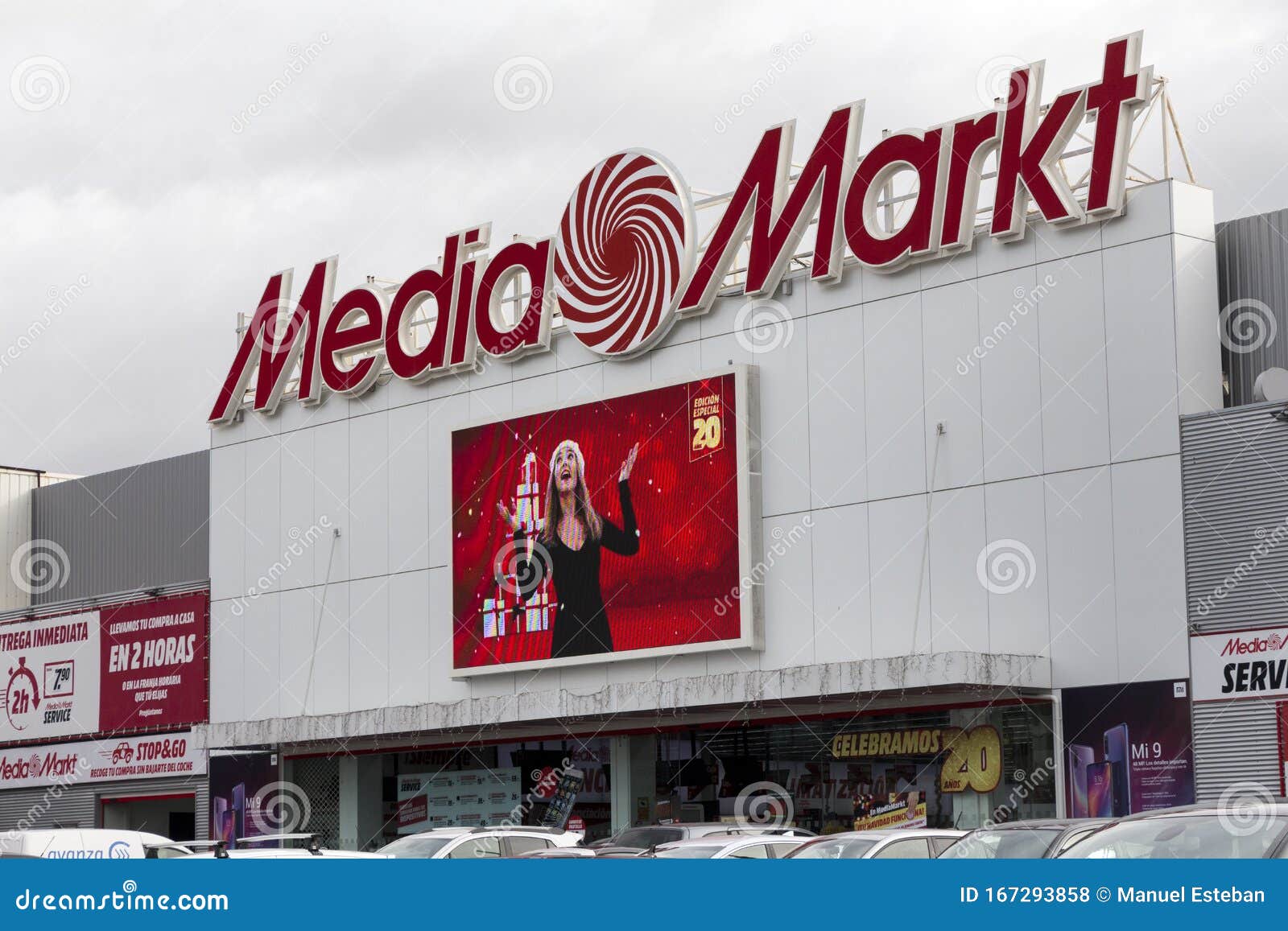 Logotipo Do Media Markt Na Loja Do Media Markt Foto de Stock