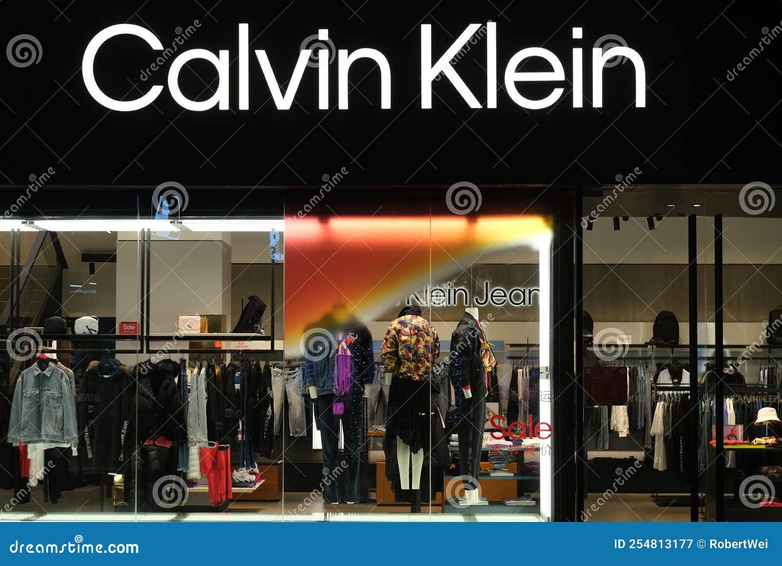 316 Calvin Klein Logo Stock Photos - Free & Royalty-Free Stock Photos from  Dreamstime