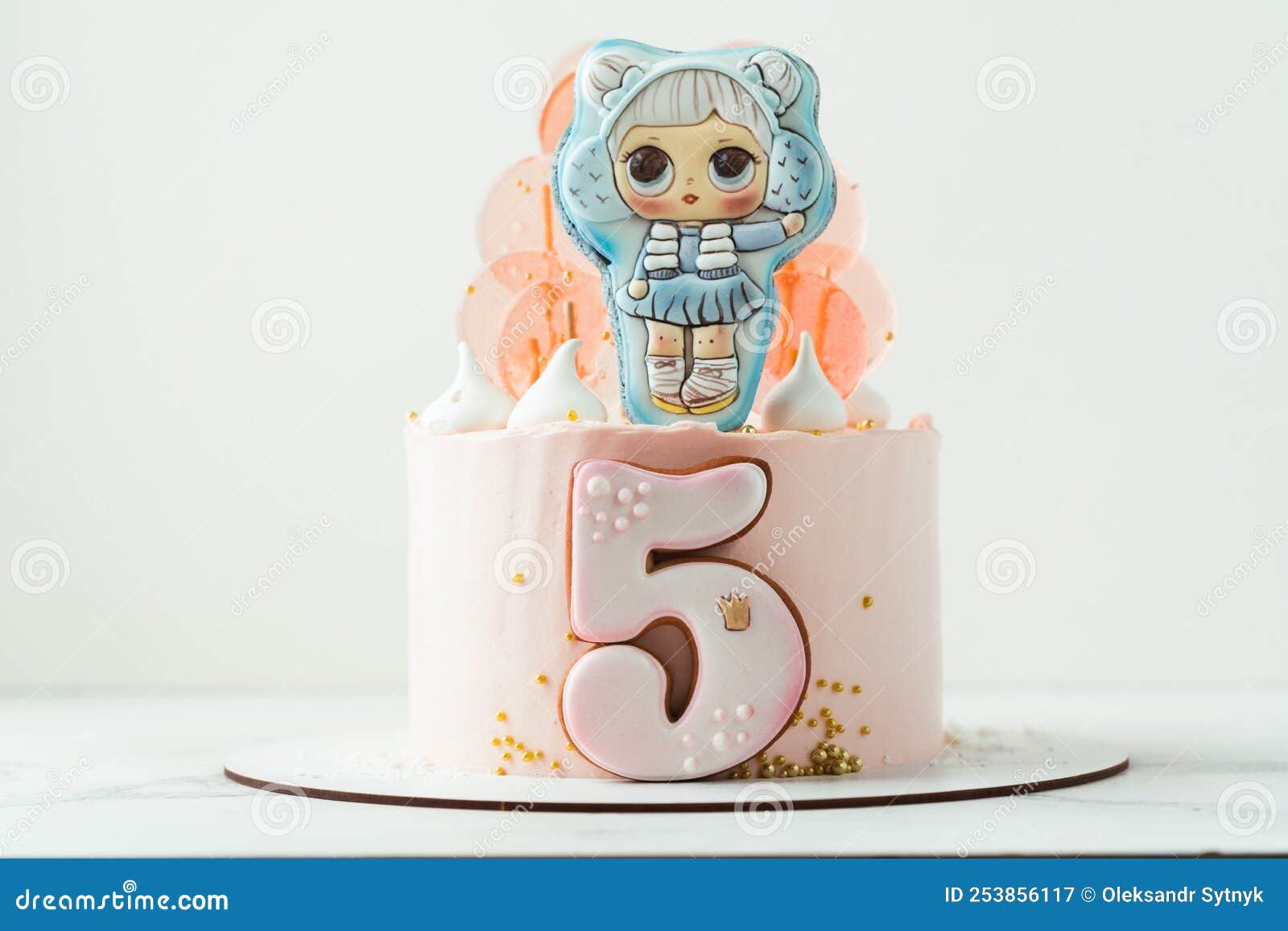 Bolo de aniversário princesa inverno azul rosa roxo