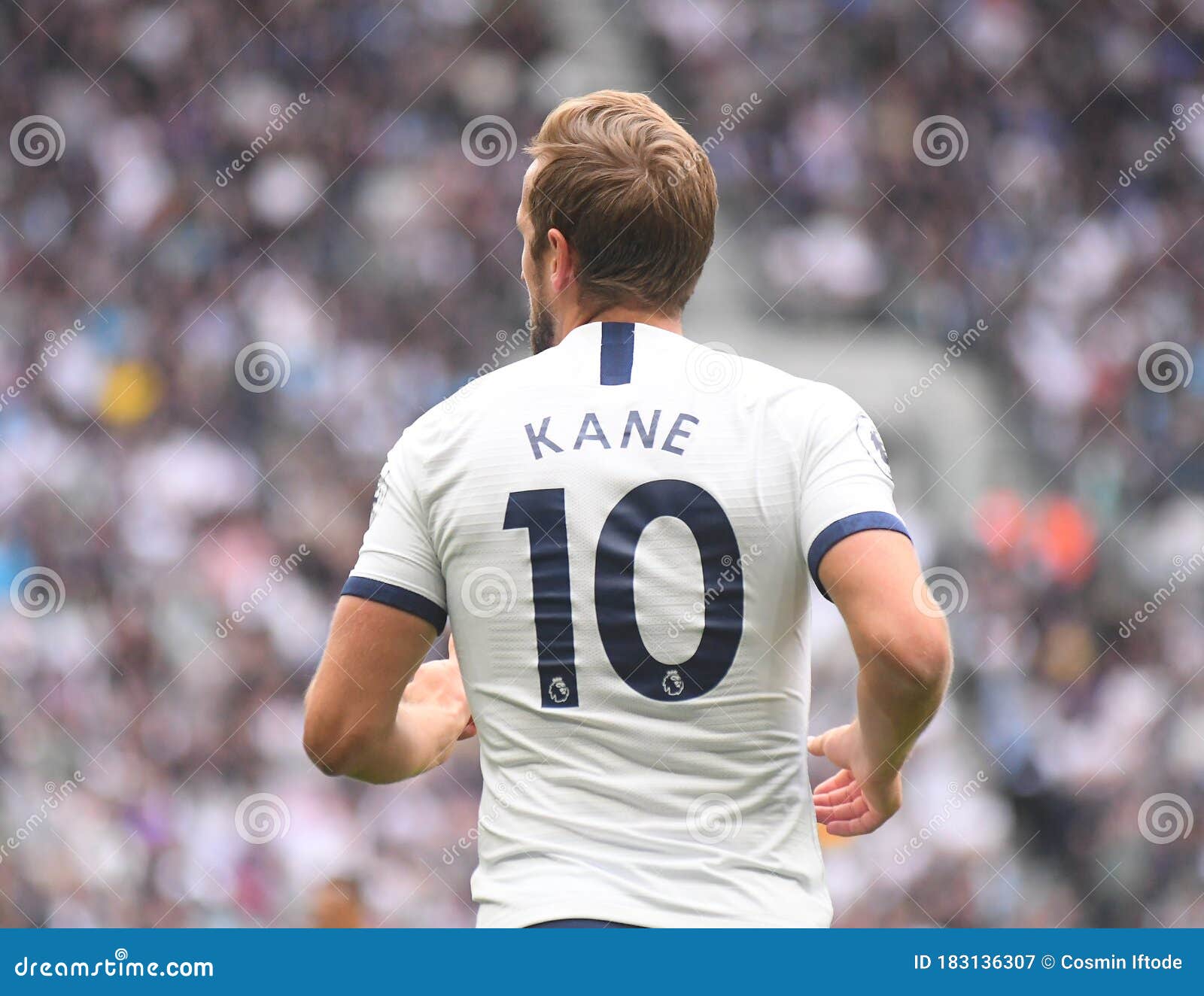 harry kane jersey number