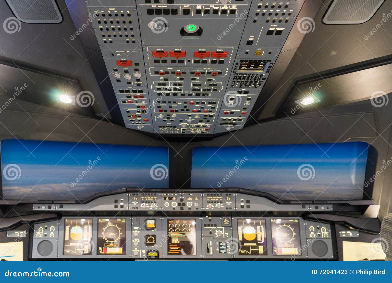 Flight Simulator Stock Photo - Download Image Now - Air Vehicle