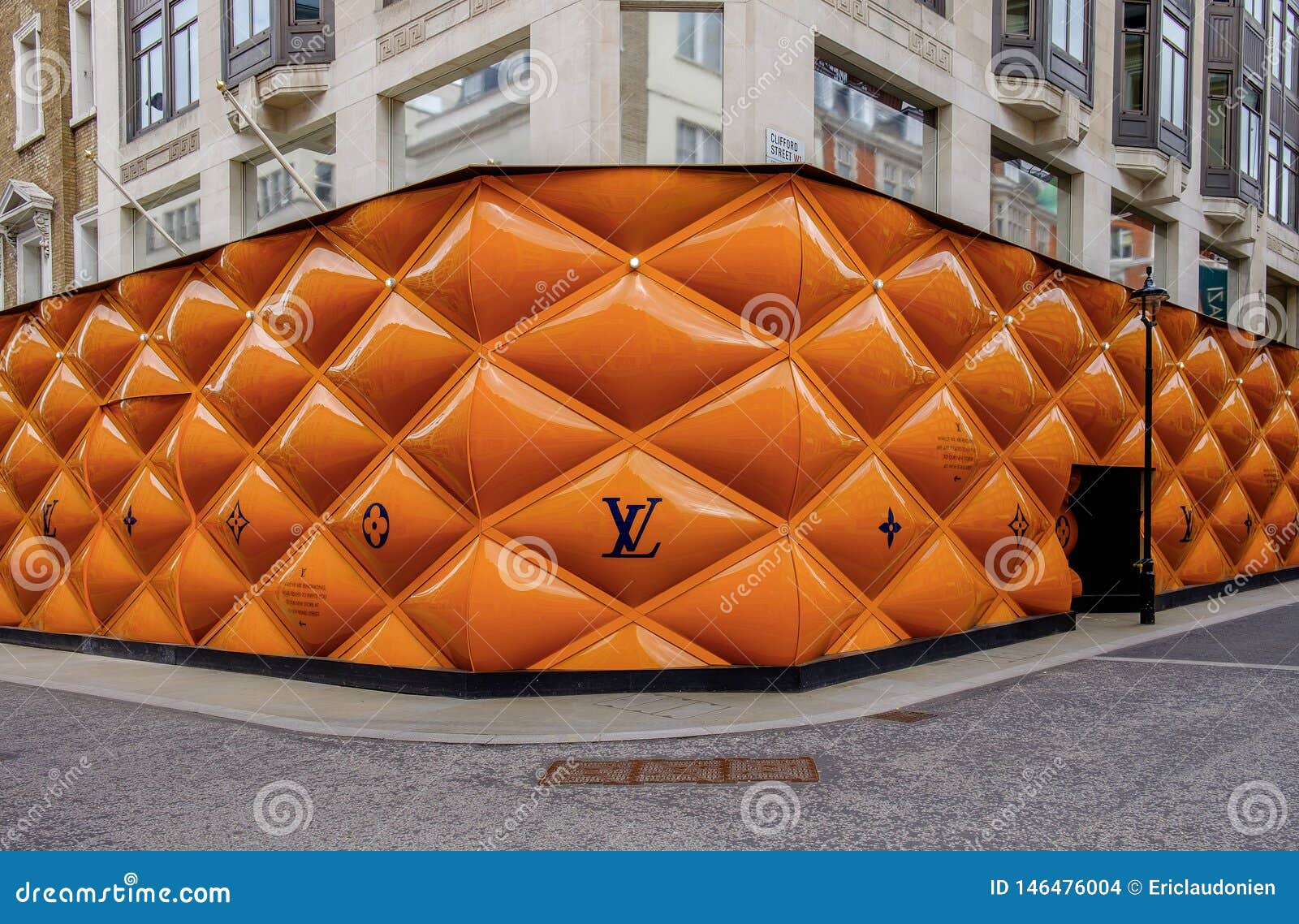 London-LV Building Site Fence Panels-3 Editorial Stock Image - Image of vuitton, mayfair: 146476004