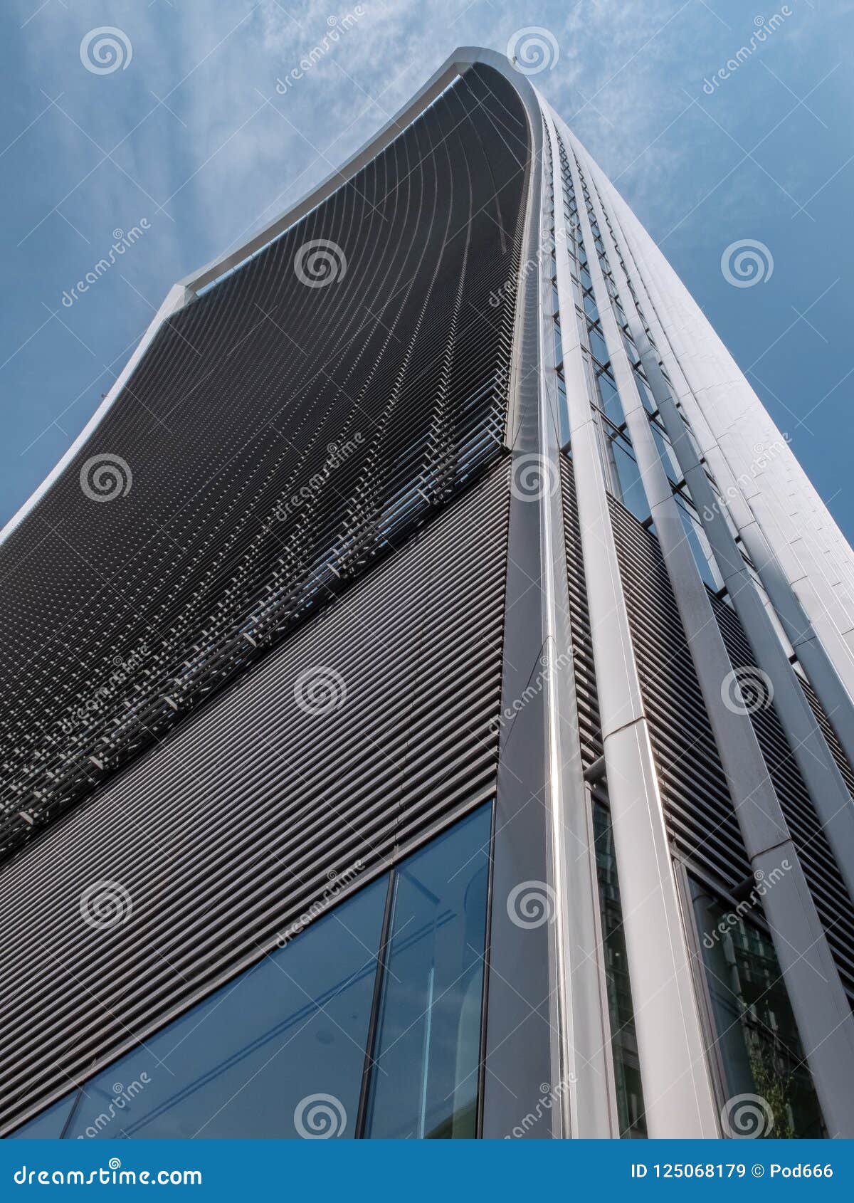 London Microphone Skyscraper Building Fecnchurch Street With