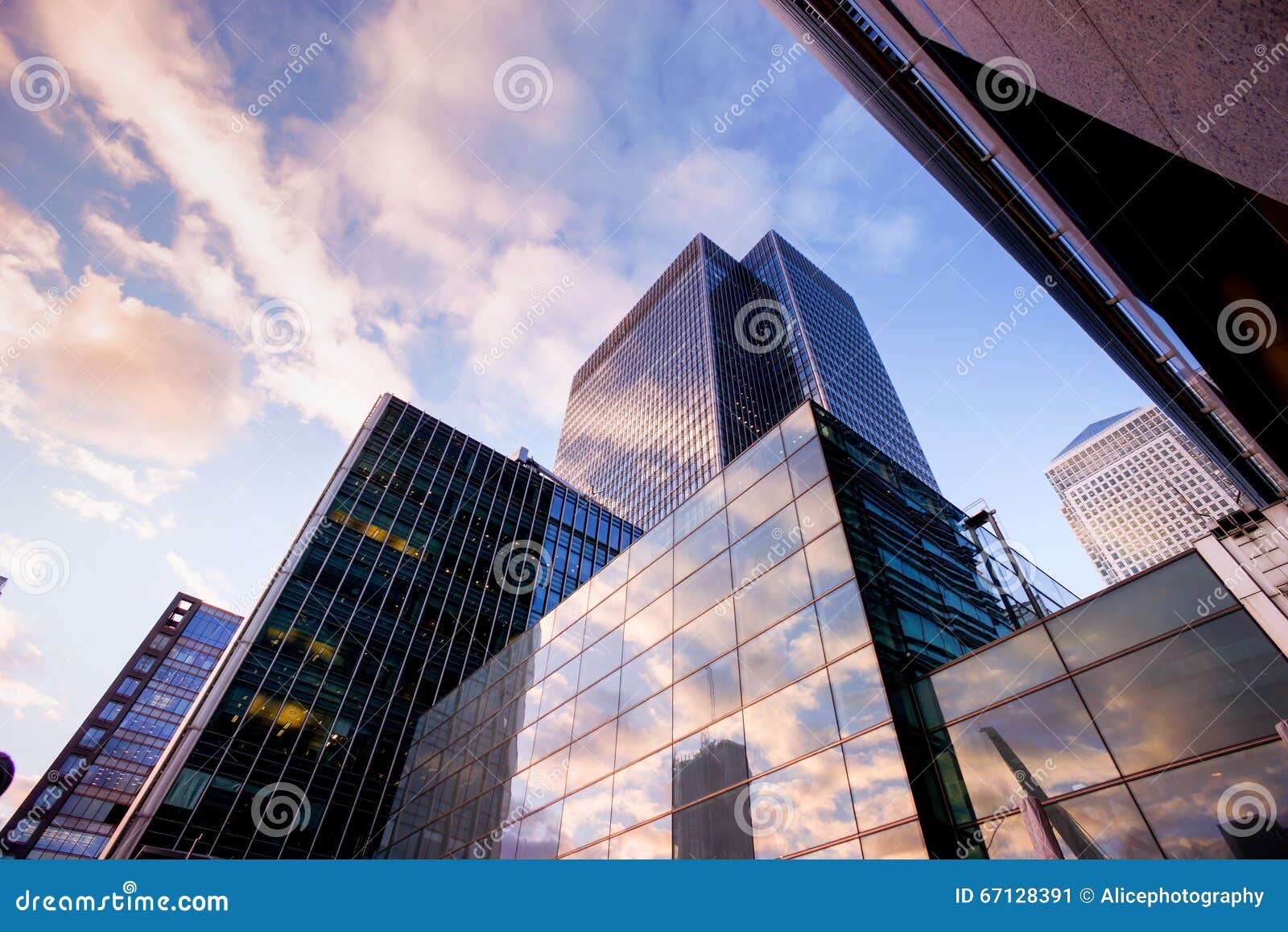 london office skyscrapper building