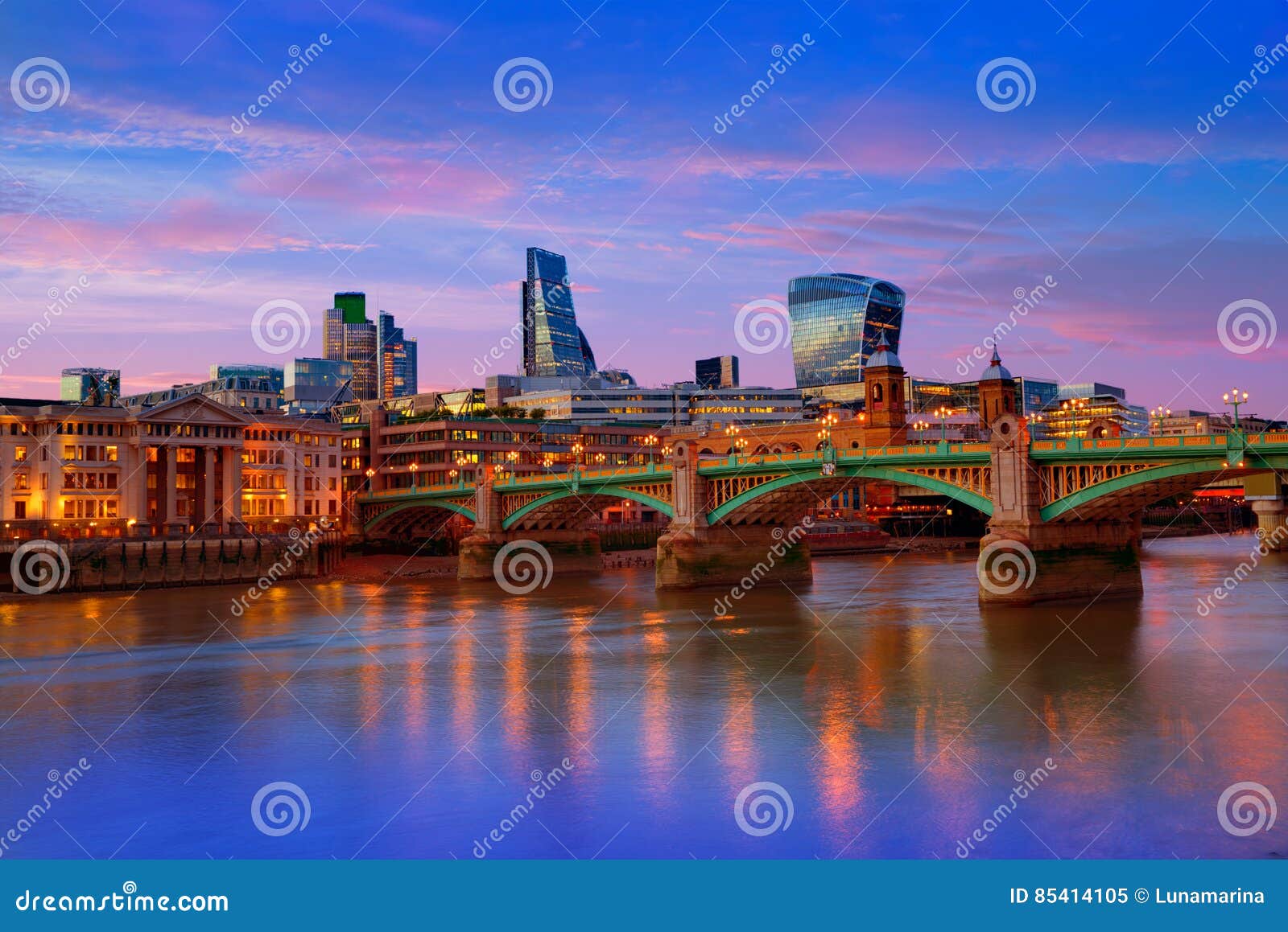 london skyline sunset southwark bridge uk