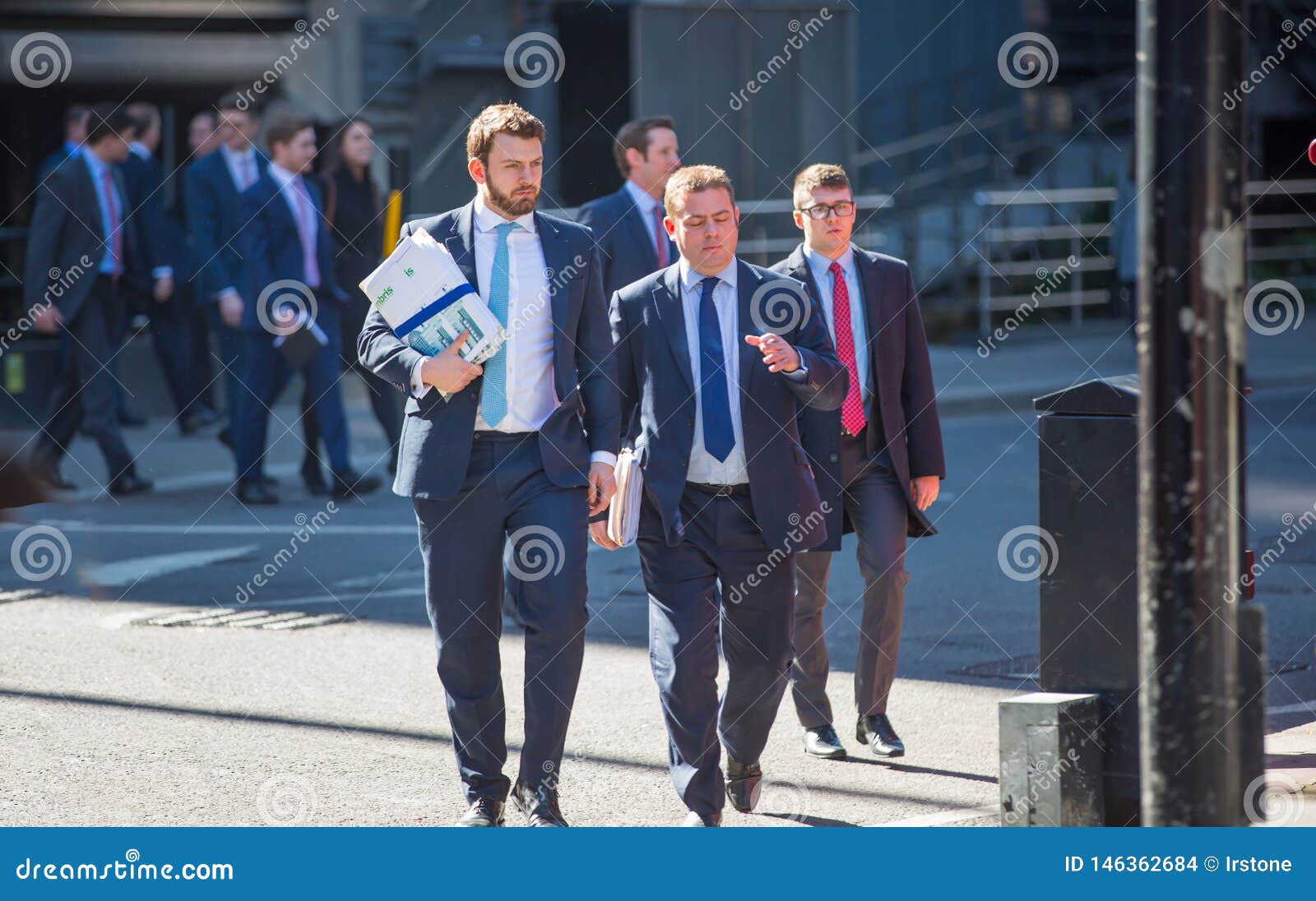 London, UK Business People and Office Workers Walking Next To Lloyds ...